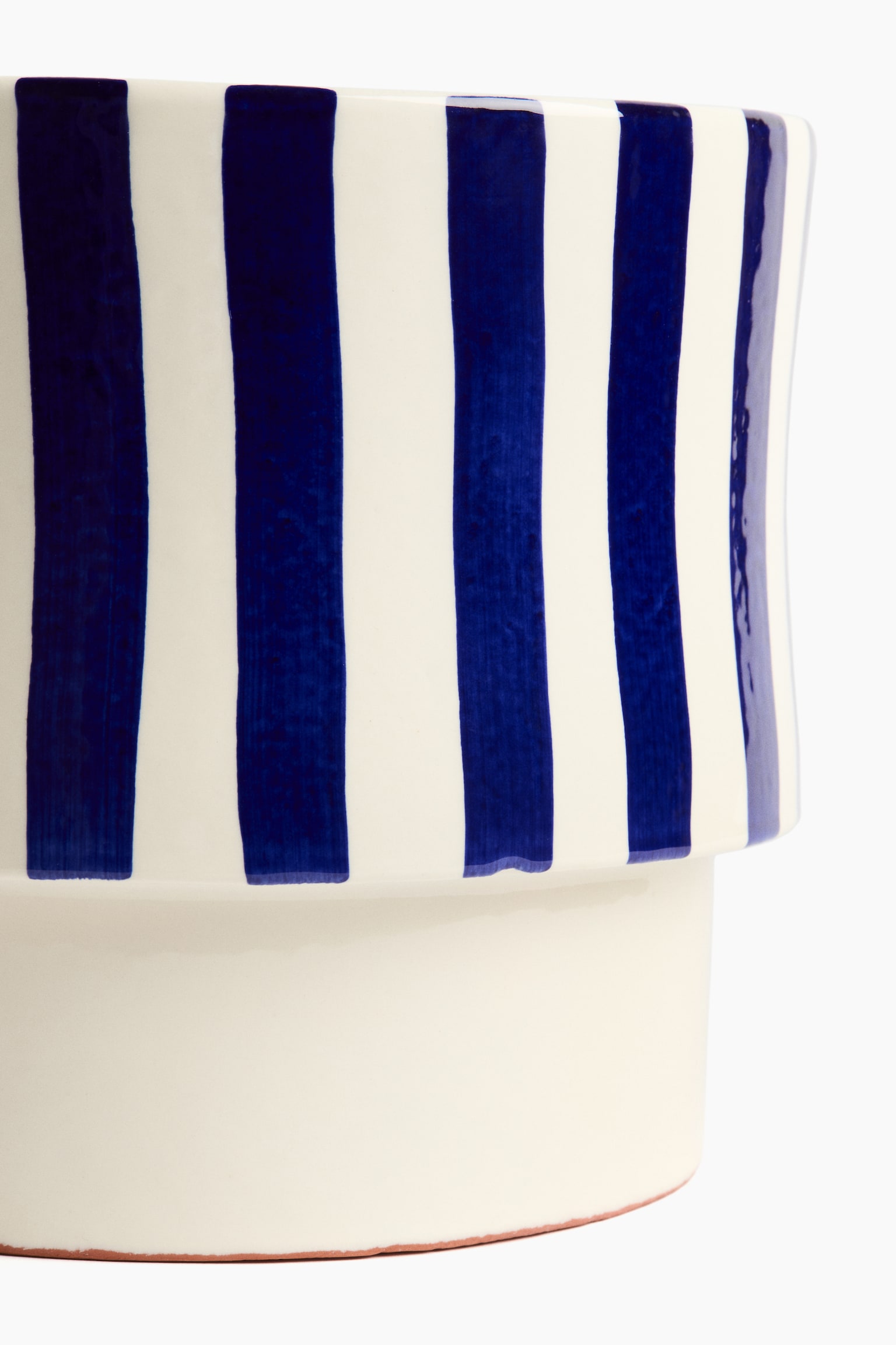 Extra-large terracotta plant pot -Cream/Blue striped - 2