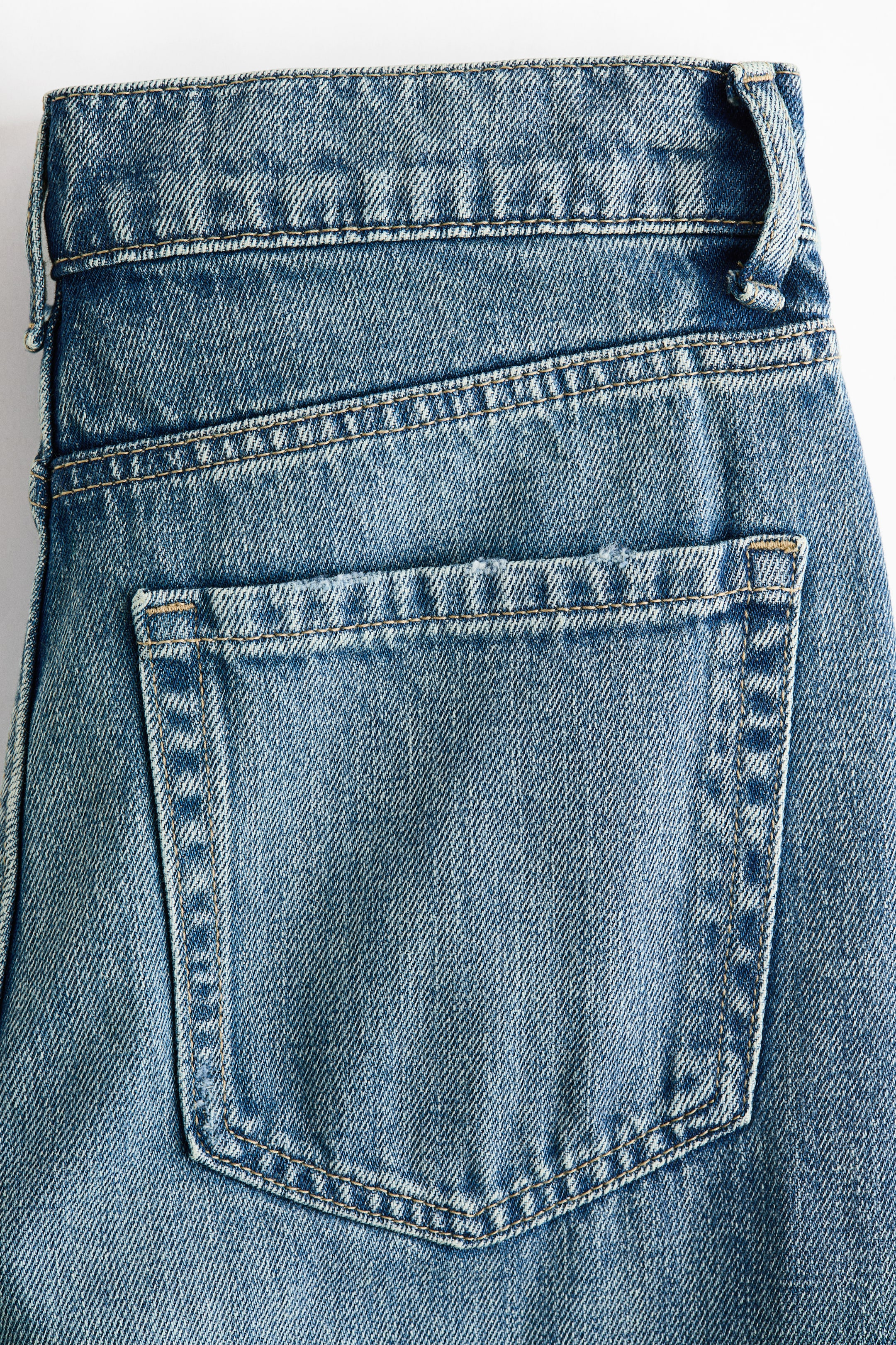 Mom High-Waist Ankle Jeans