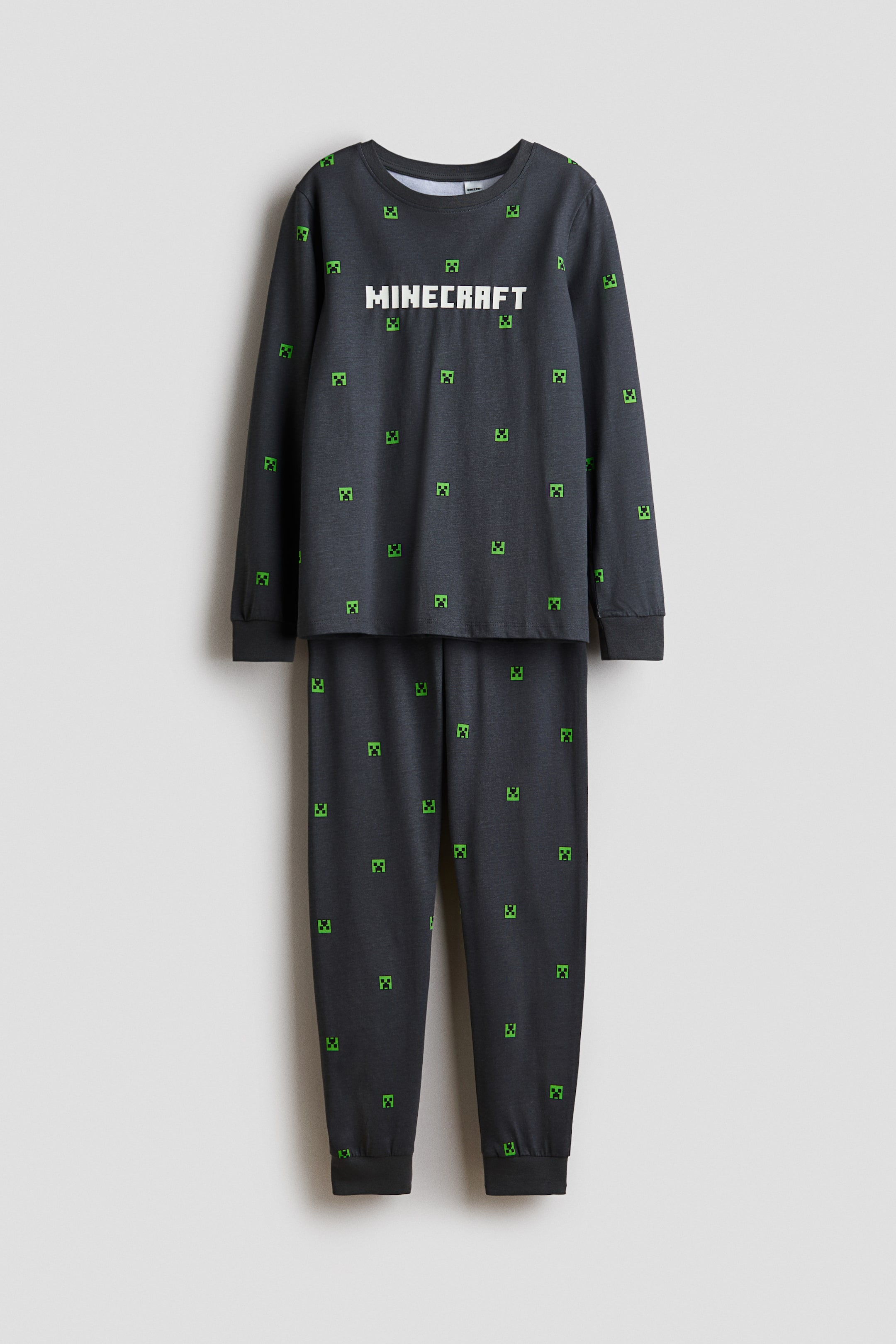 Näytä suurempi kuva: Puuvillatrikoinen painokuvioinen pyjama - Tummanharmaa/Minecraft - Kids | H&M FI 1