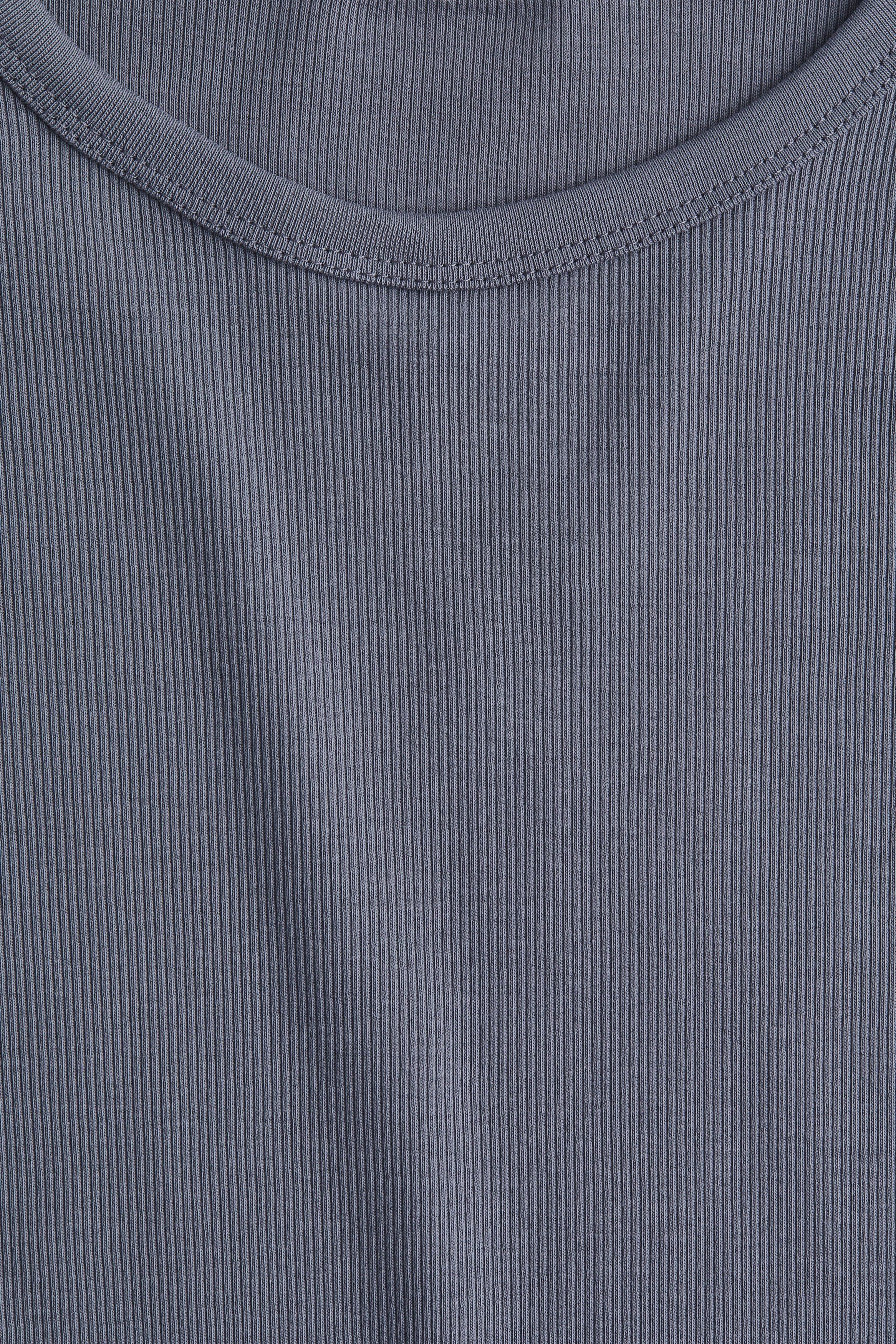 Ribbed T-shirt