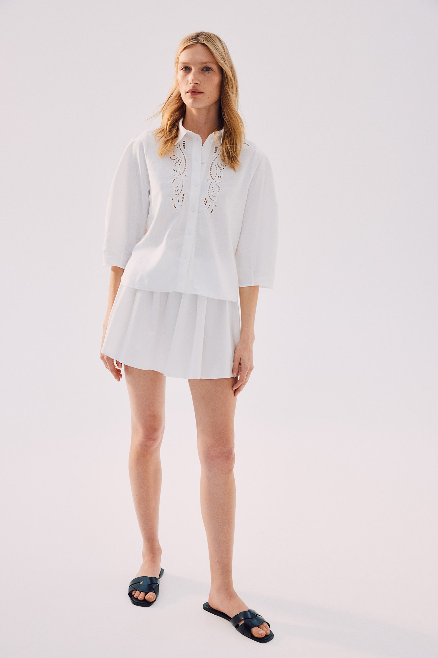 Broderie anglaise blouse - White - 3