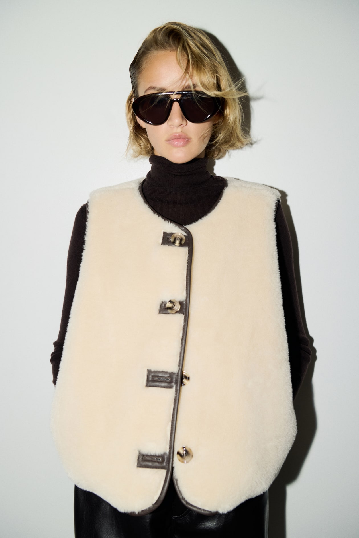 Vest - image 4