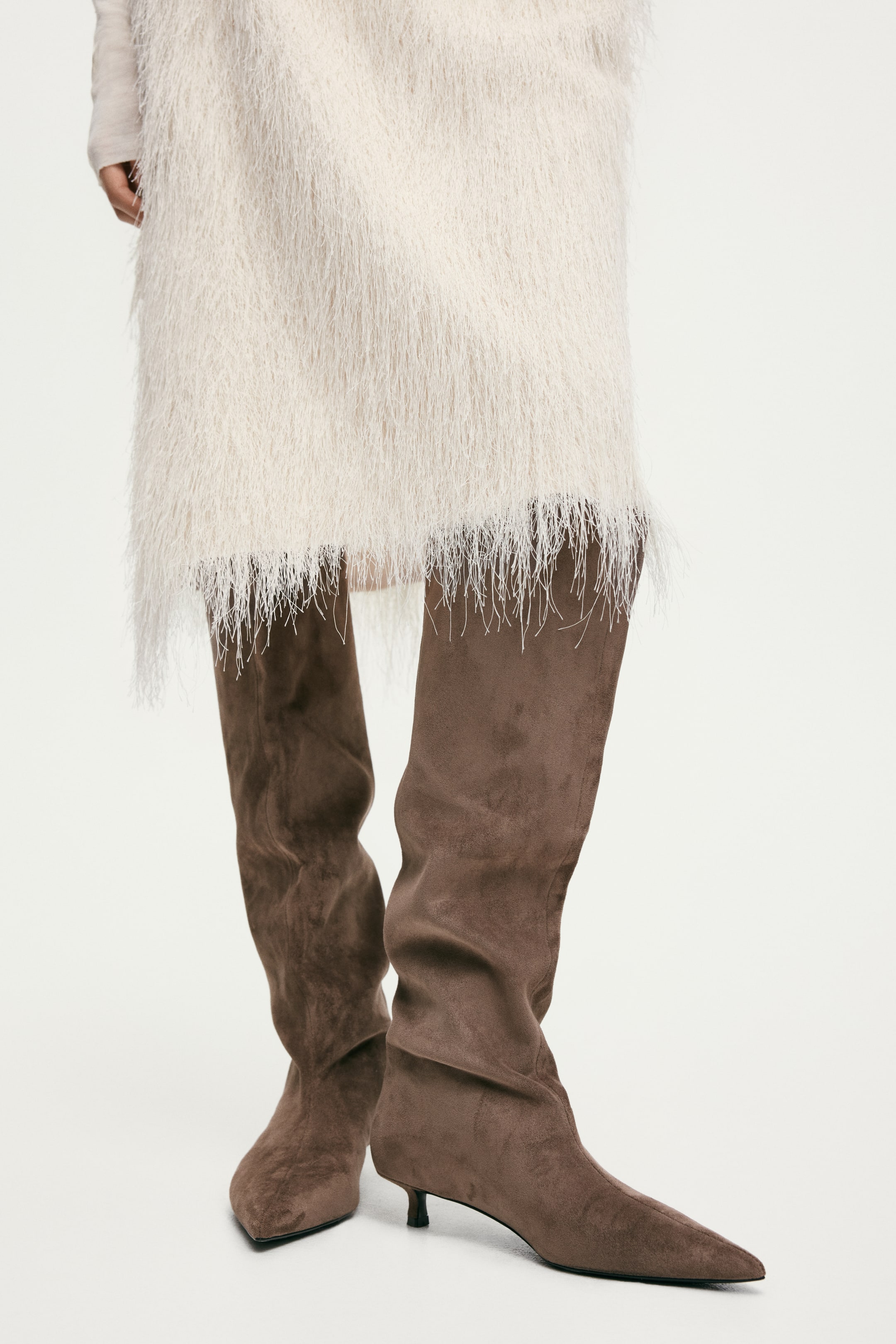 View larger image: Kitten-heeled boots - Beige - Ladies | H&M 1
