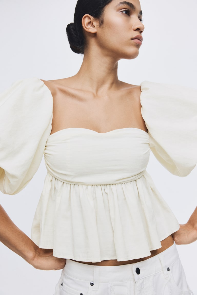 Bluza s otkrivenim ramenima