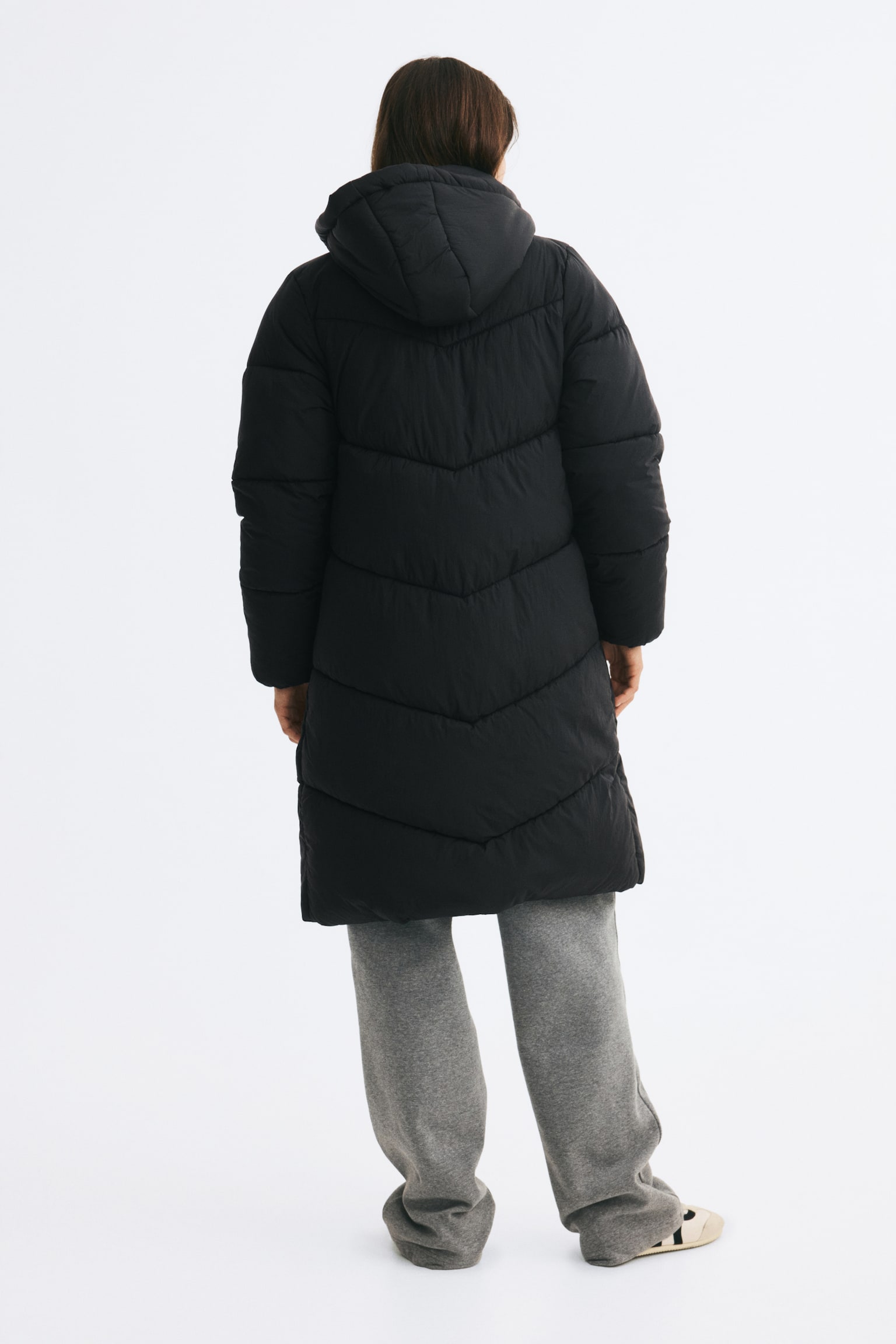 Женская куртка H&M Oversized Puffer, цвет: Чёрный — фото 6