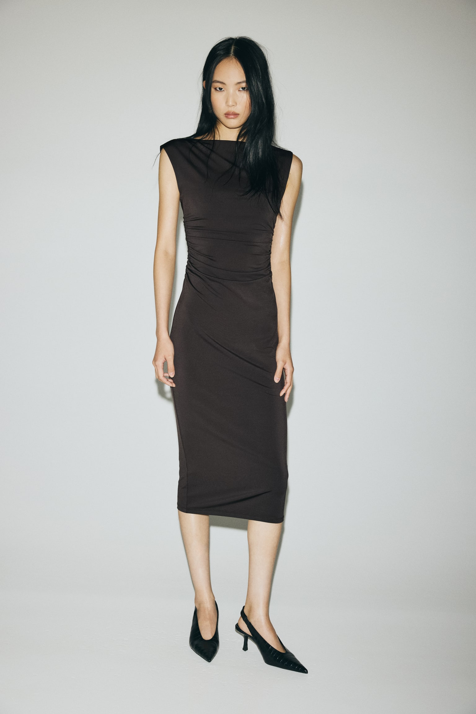 Cap-sleeved dress - Dark brown/Red/Black/Dark green - 6