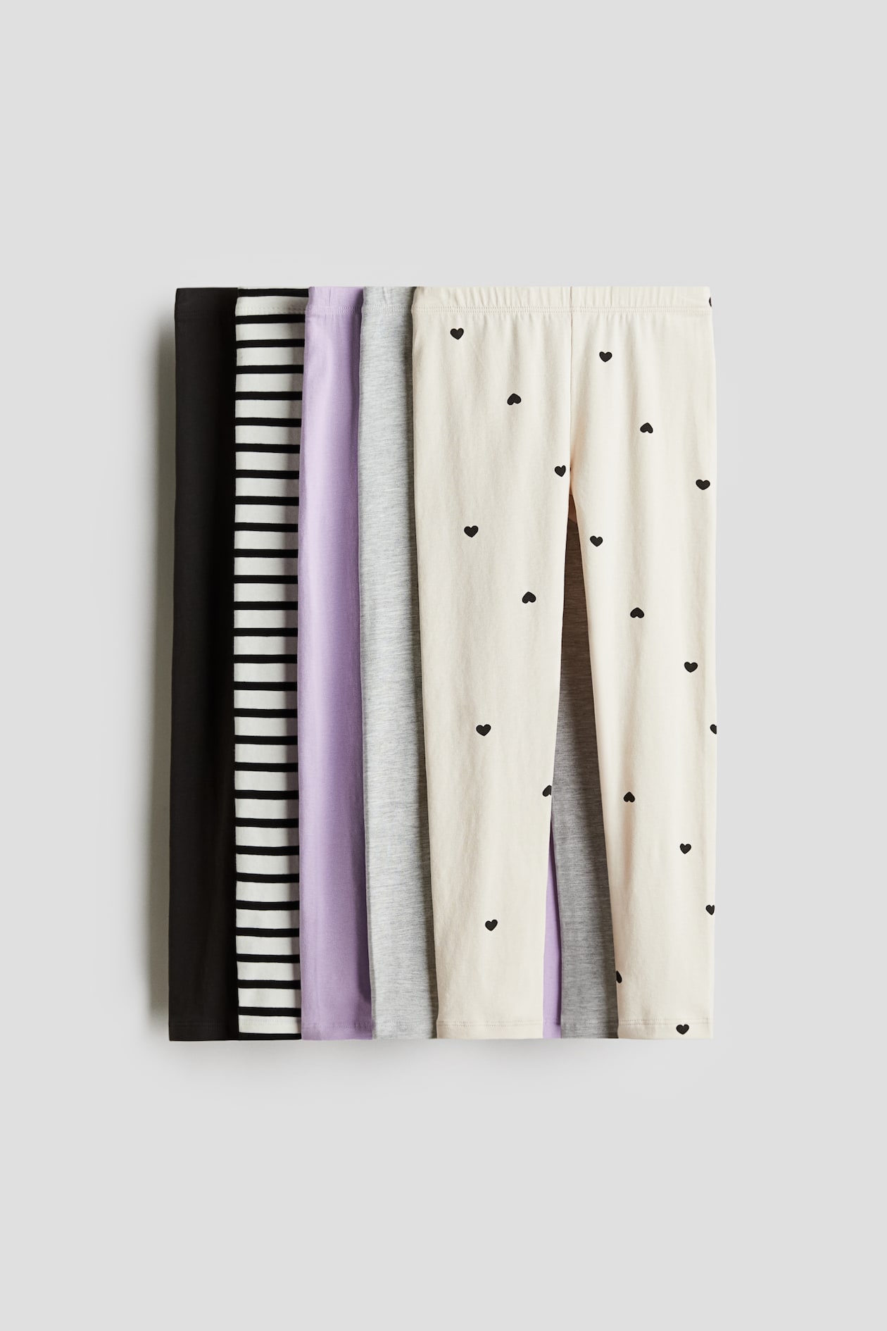 Les 5 paires de leggings les plus populaires sur Amazon sont à gros rabais aujourd'hui | billie