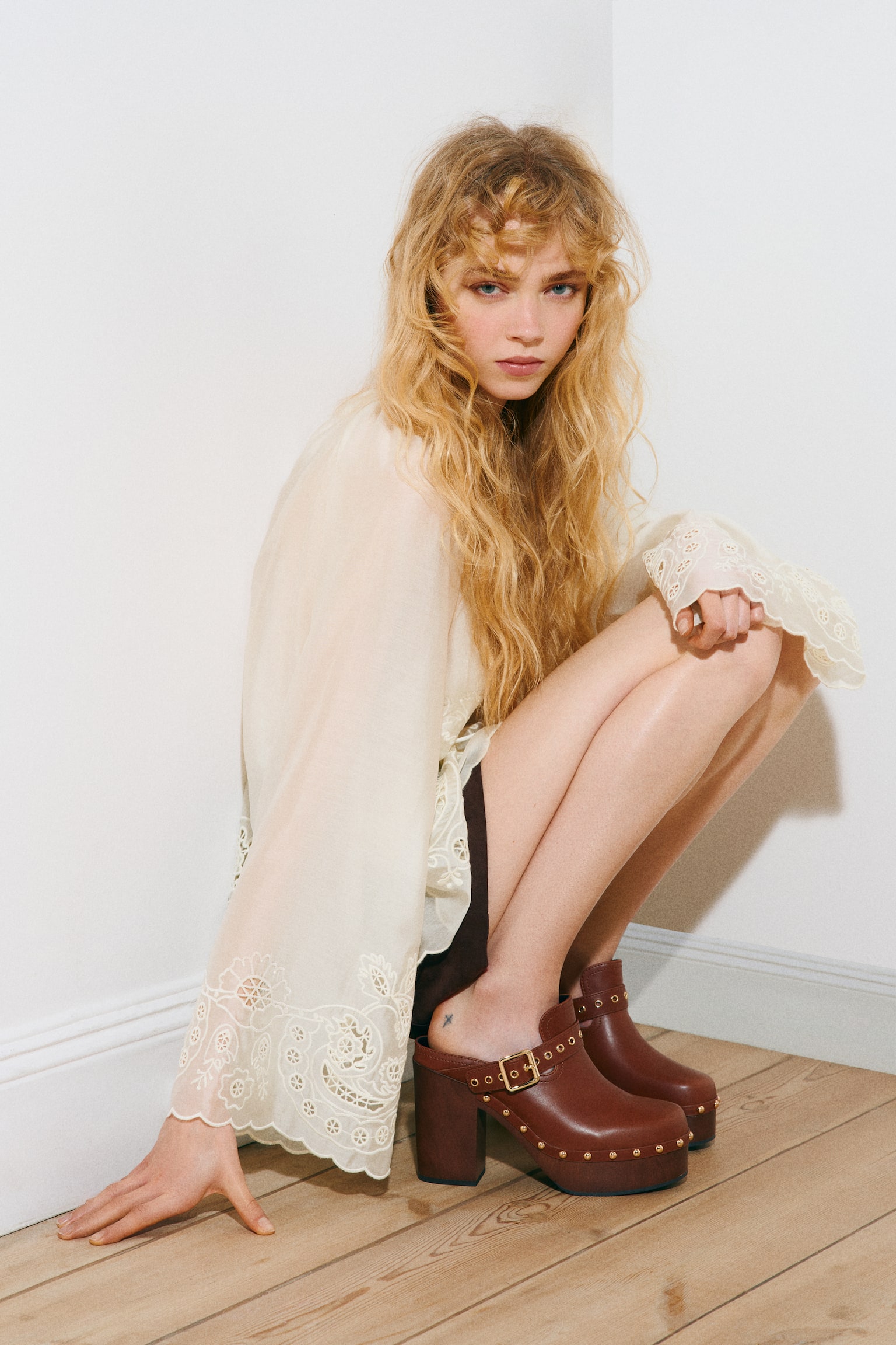 Broderie anglaise blouse - 奶油色 - 2