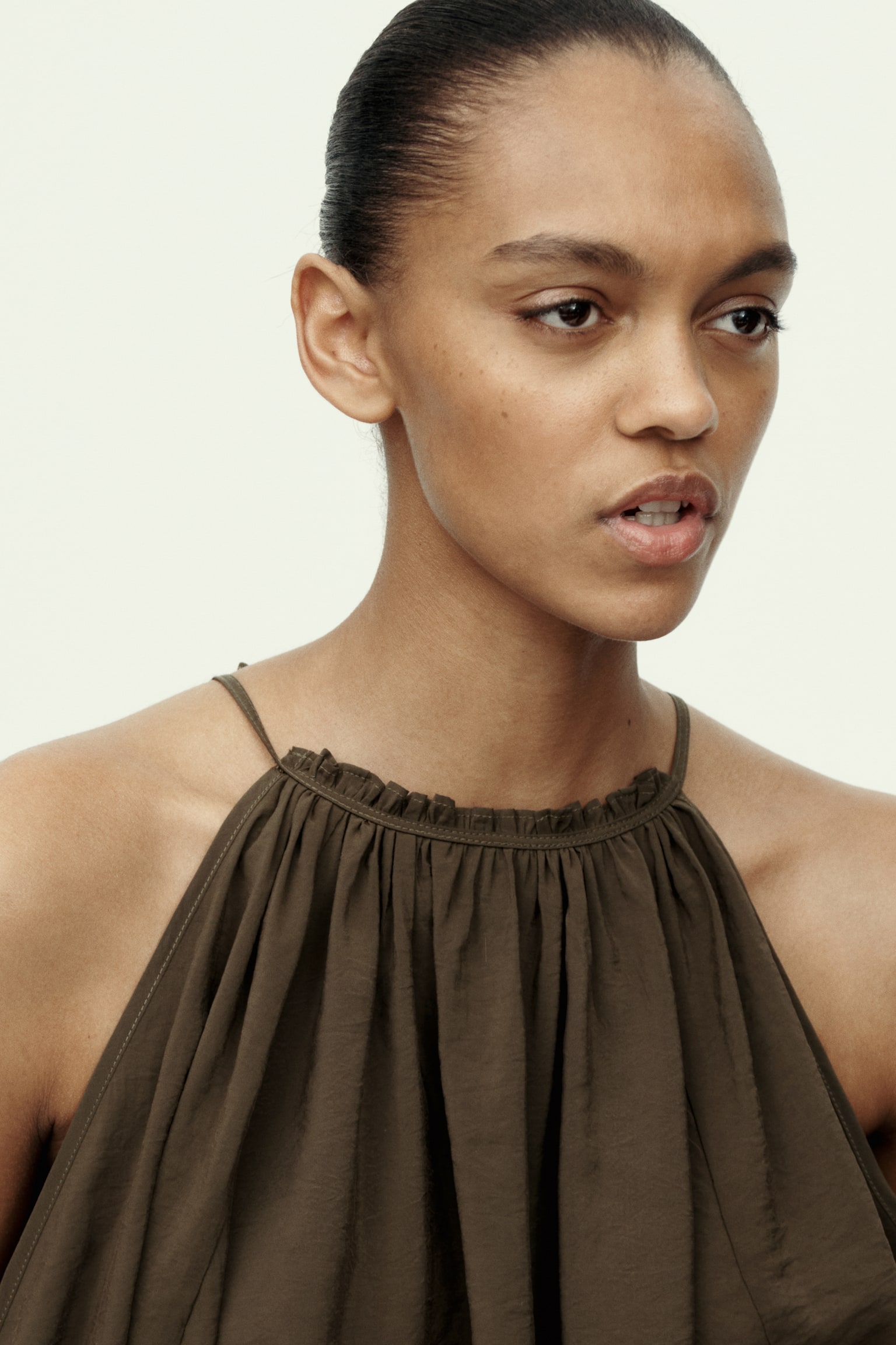 Bluzka cold shoulder - Ciemna zieleń khaki - 2