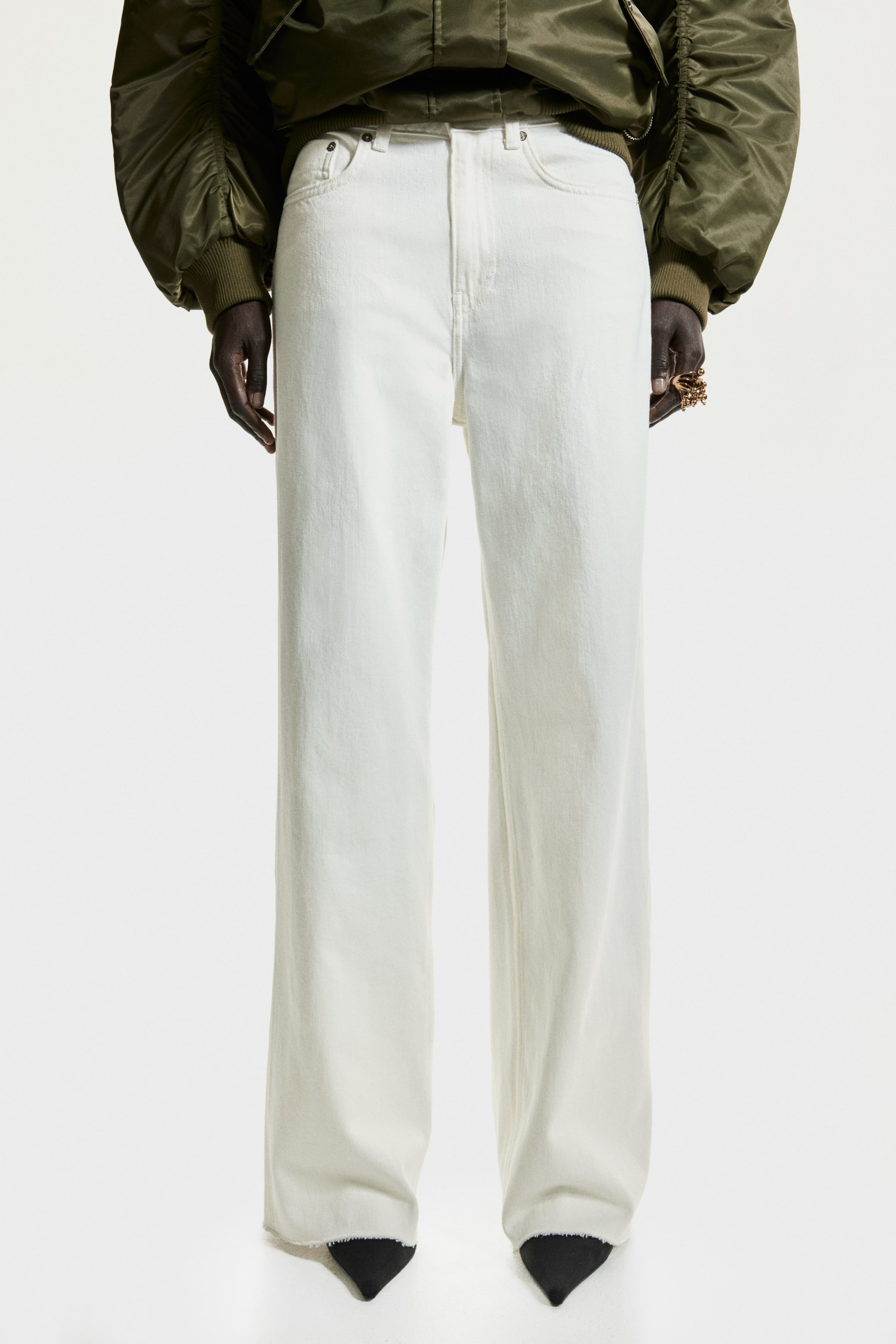 拡大画像を表示: Wide High Jeans - ホワイト - レディース | H&M JP 2