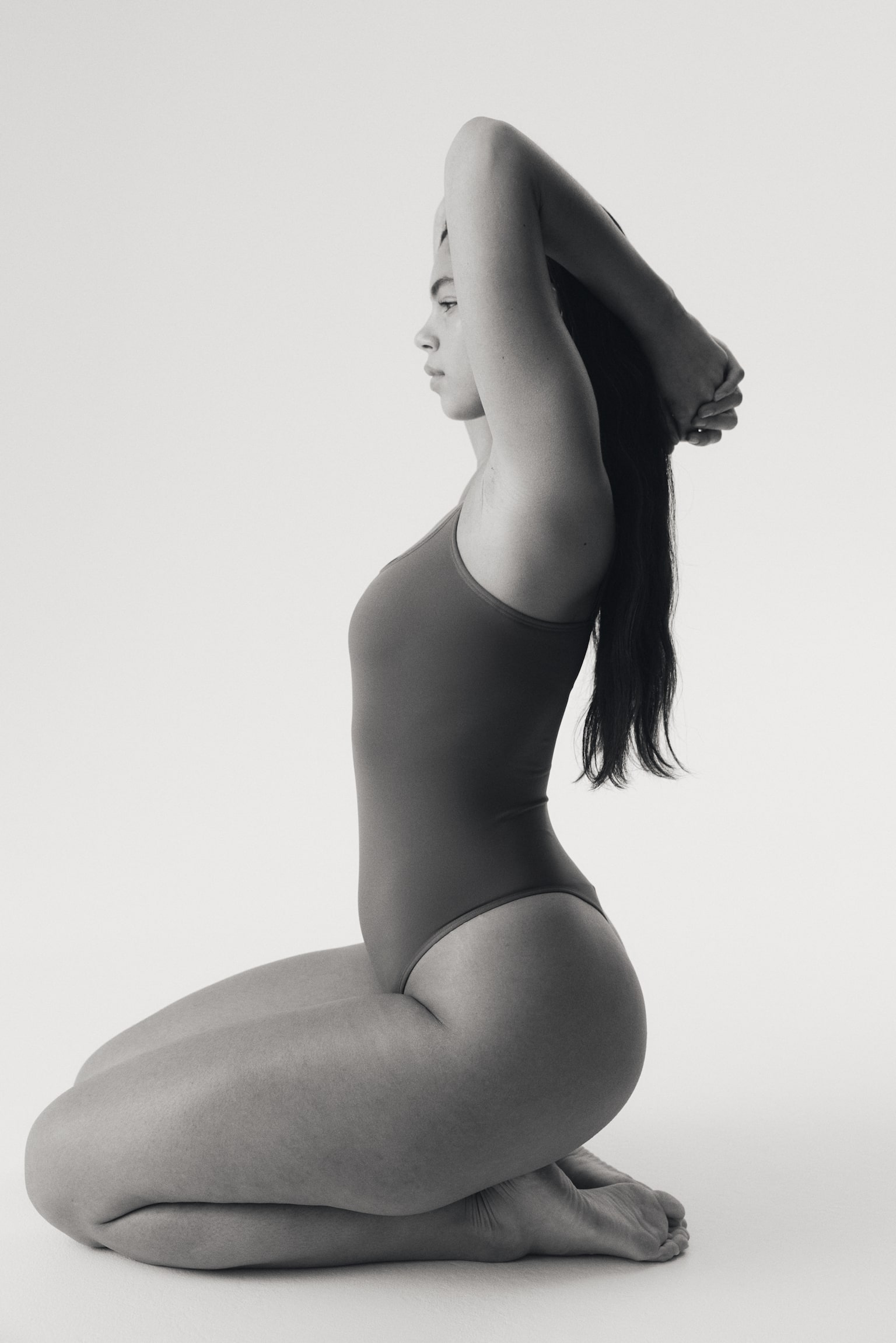 בגד גוף חוטיני עם קאפים מרופדים Seamless - 5
