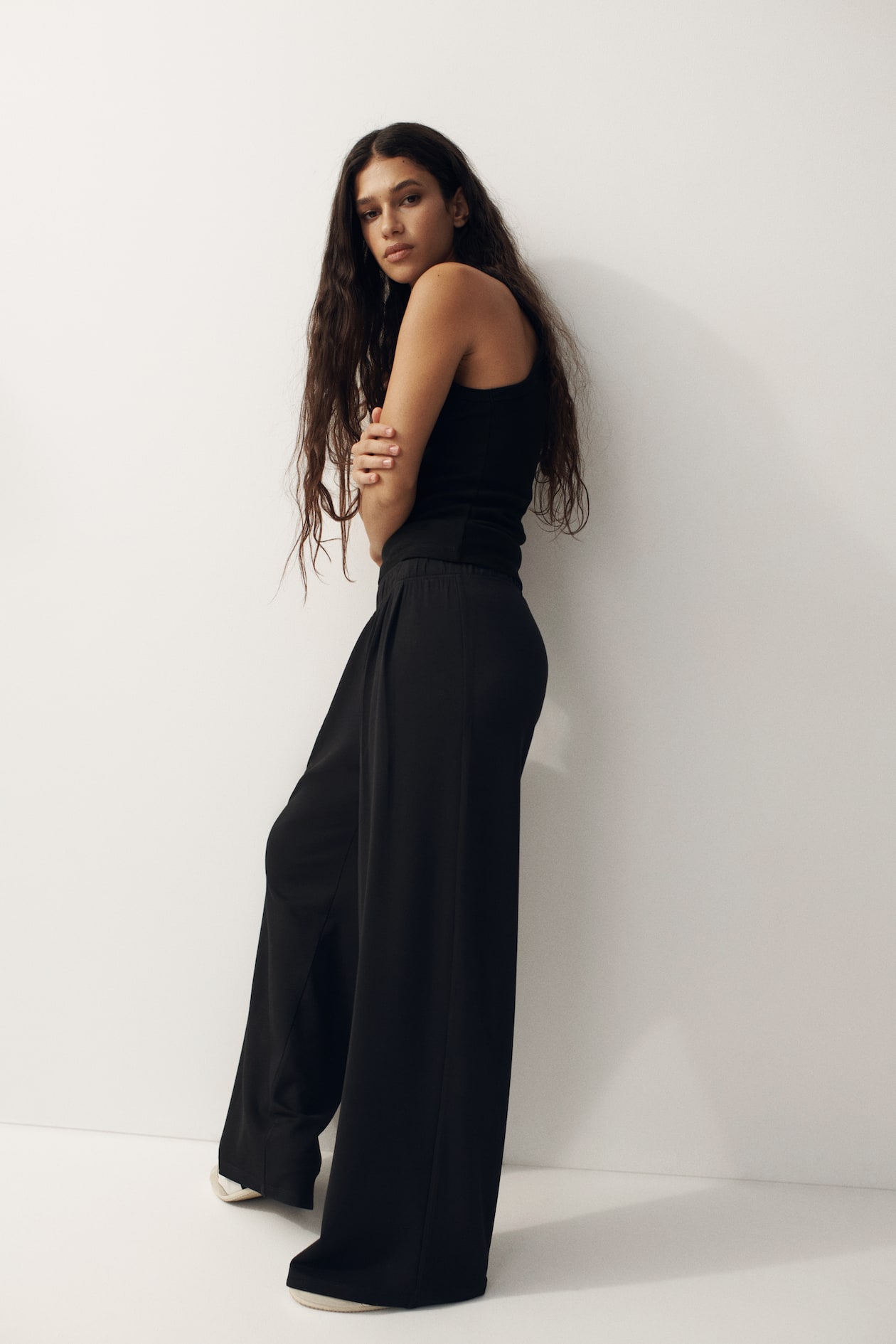 Wide-Leg Pull-On Pants - image 4