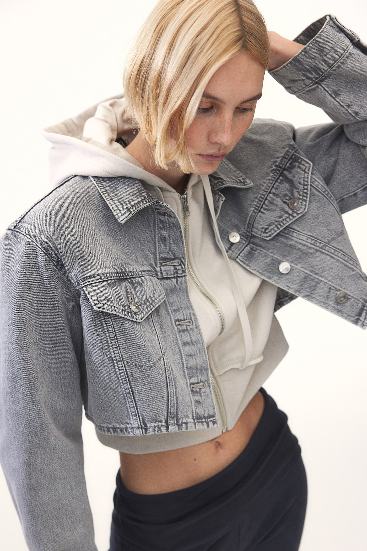 Shoulder Pad Denim Jacket - Light grey - 3