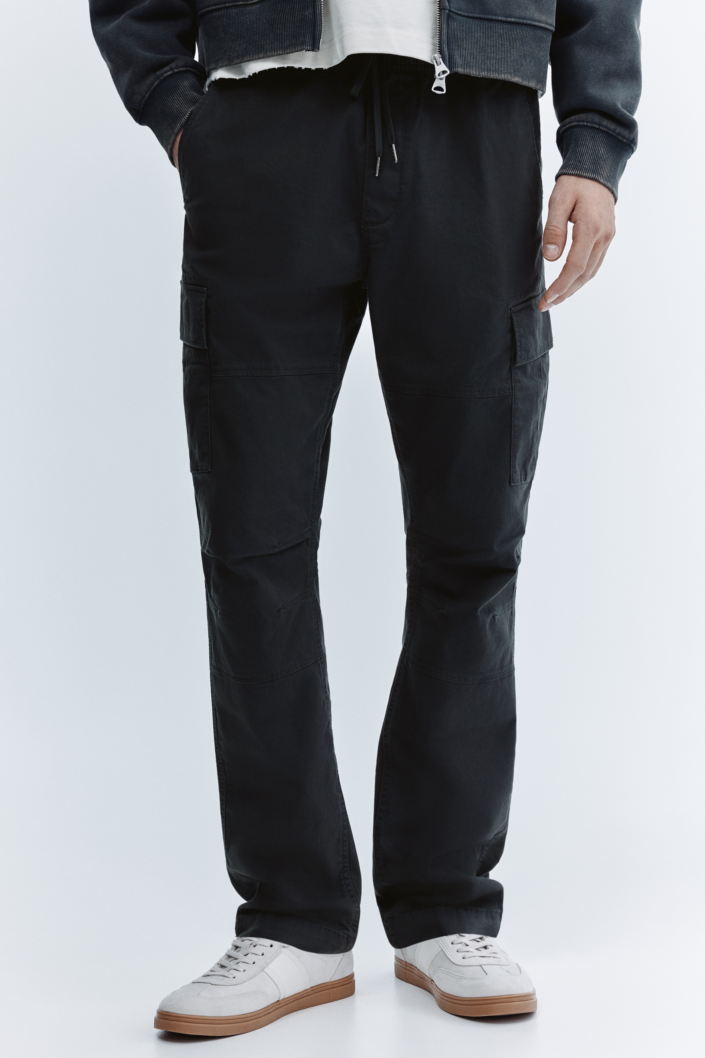 Slim Fit Cargo trousers