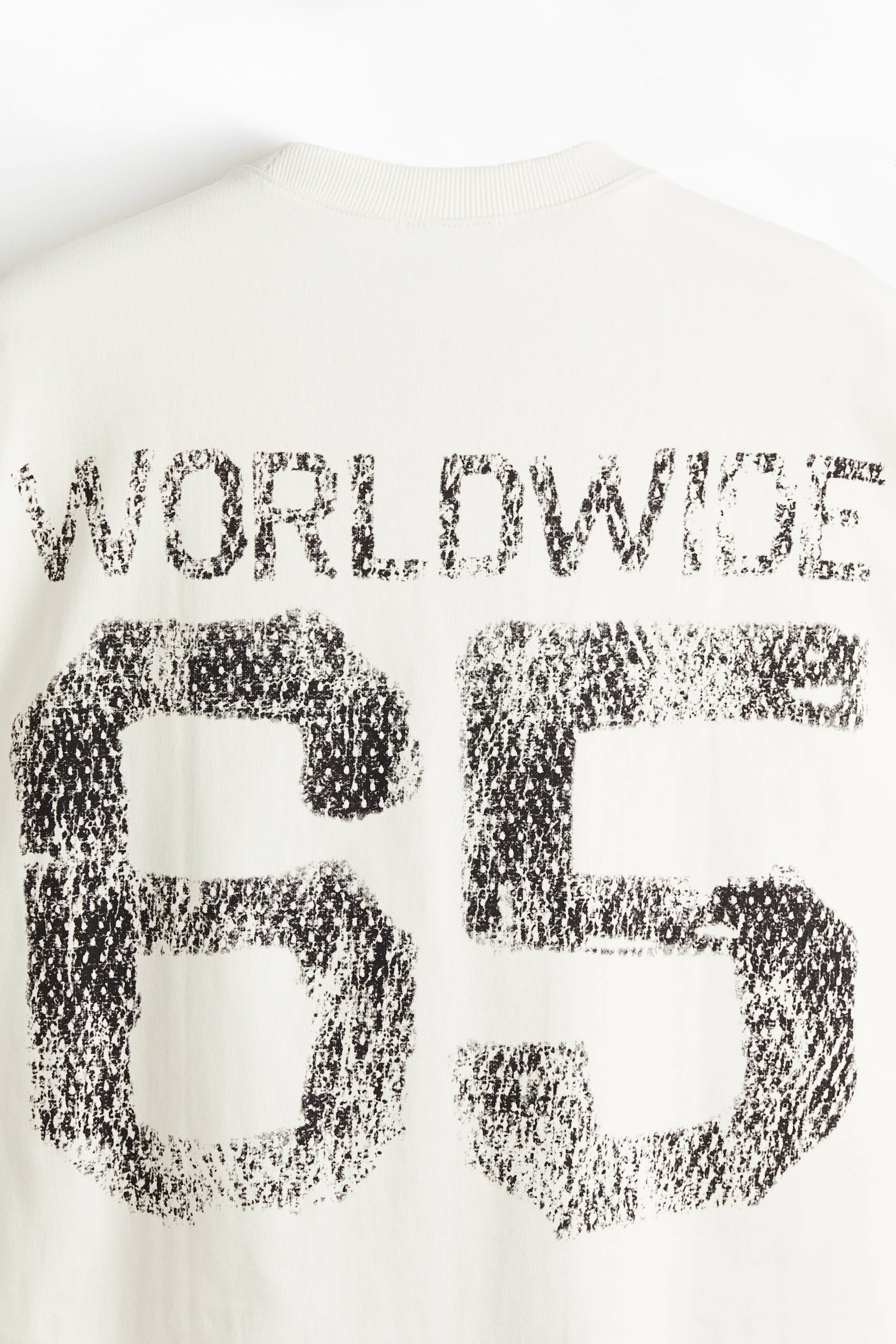 Playera corta Oversized Fit - Crema/Worldwide - 4