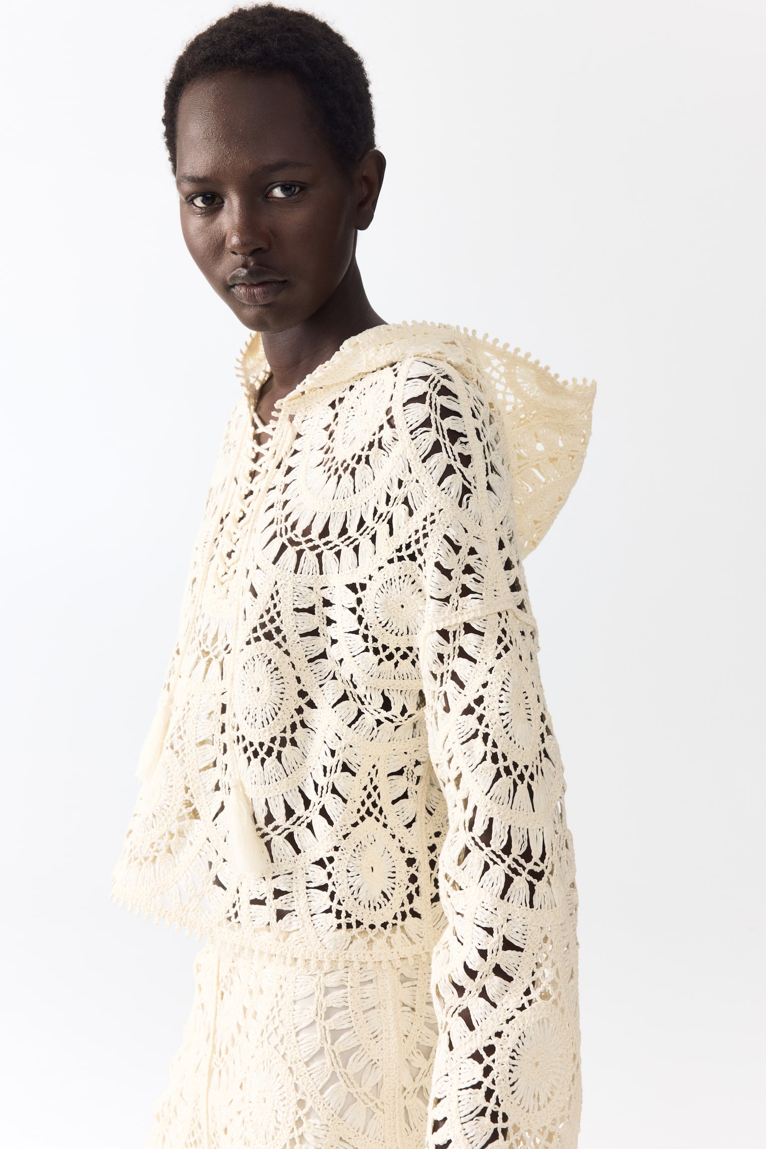 Crochet-look lace-up hoodie - 1