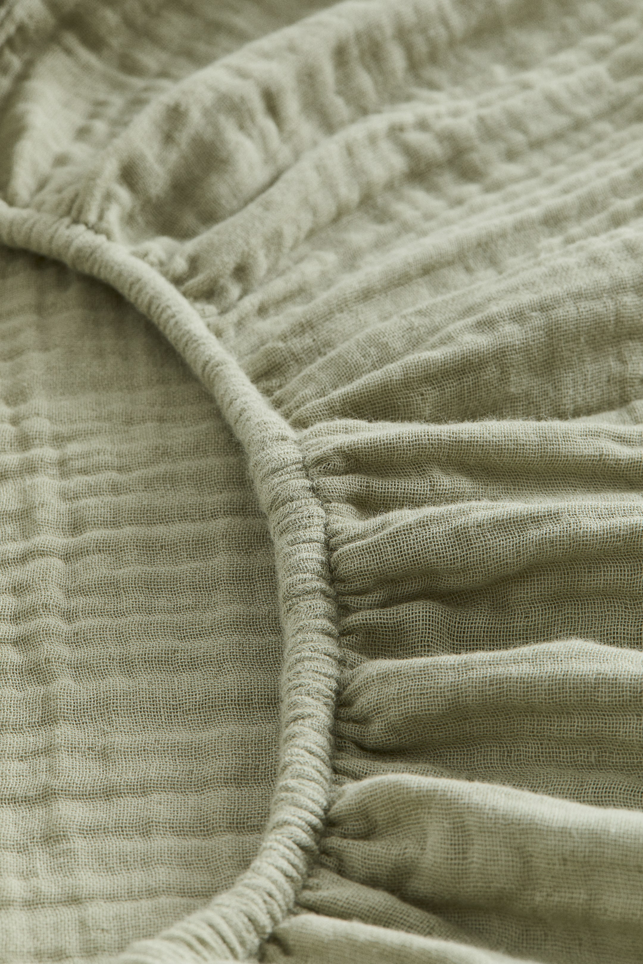 Prikaži veću sliku: Navlaka od muslina za dušek u krevecu - Žalfija zelena - Home All | H&M RS 3