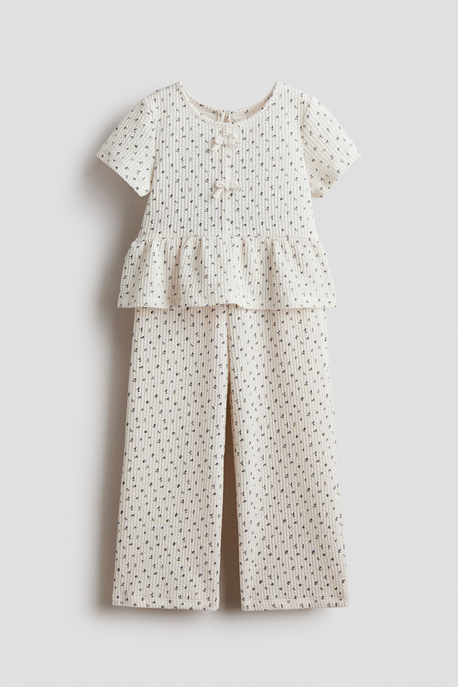 Dvodelni komplet od reljefnog žerseja - Krem/cvetni dezen/Crna/tufnice - 2