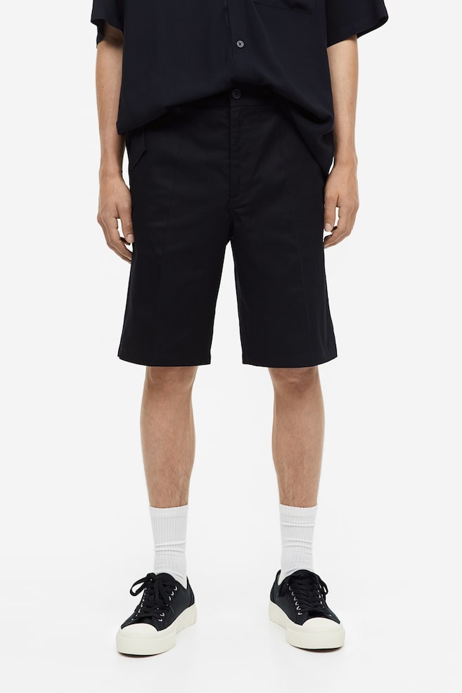 Chino-Shorts in Relaxed Fit - Schwarz/Beige - 7