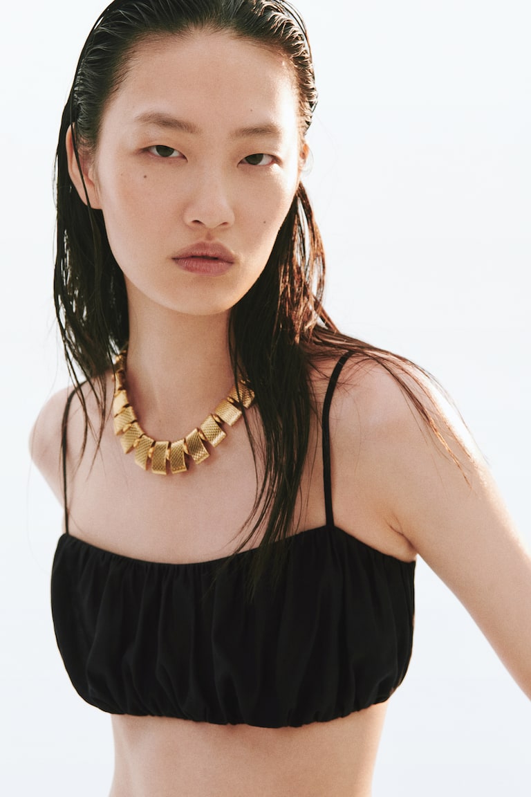 Nabrani krop top