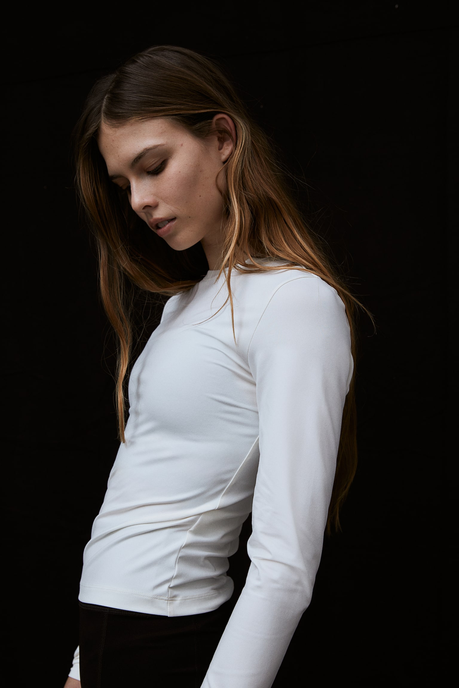 Activewear Top In DryMove™ - White/Black - 3