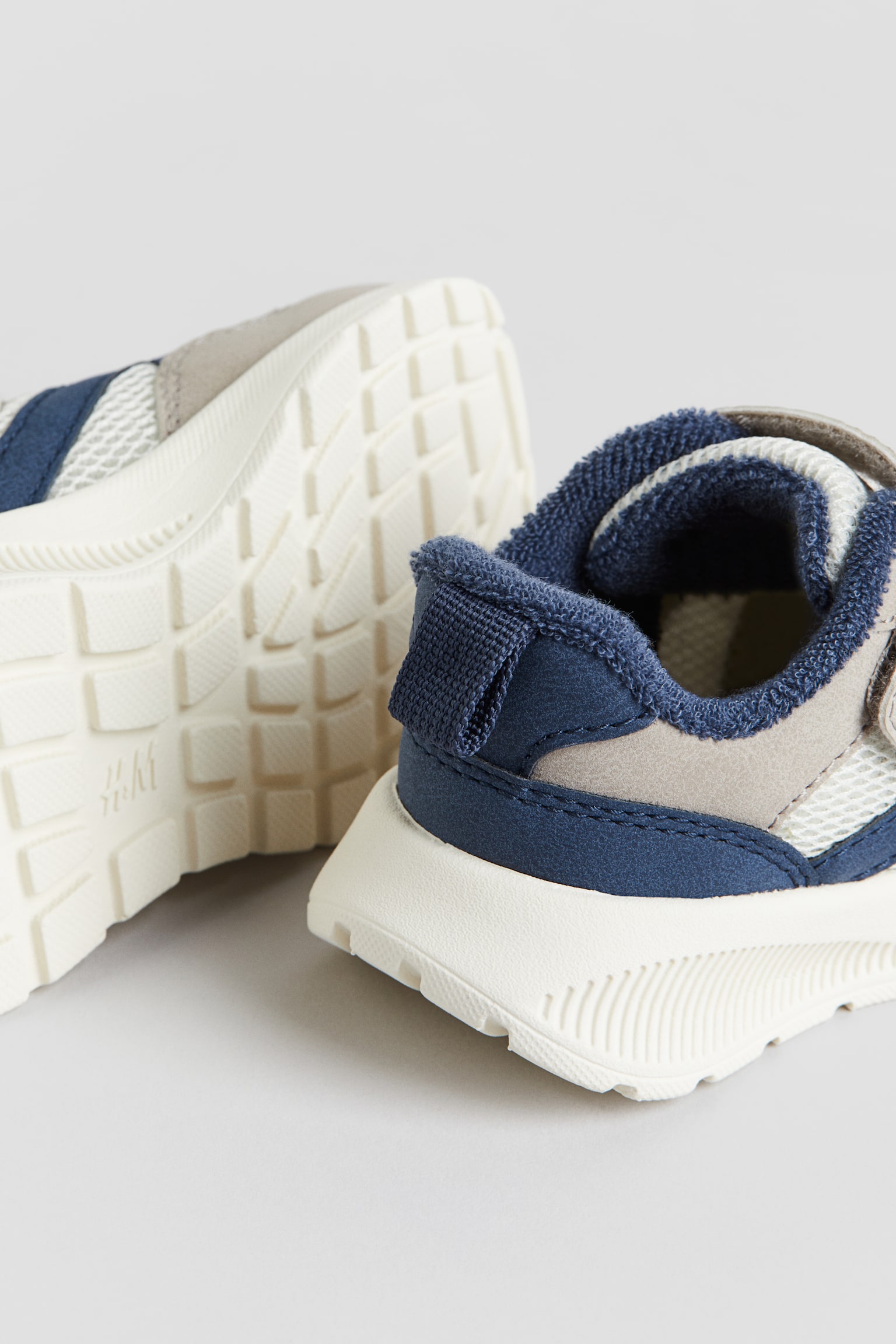 Lightweight Sole Sneakers - Beige/Dark blue - 2