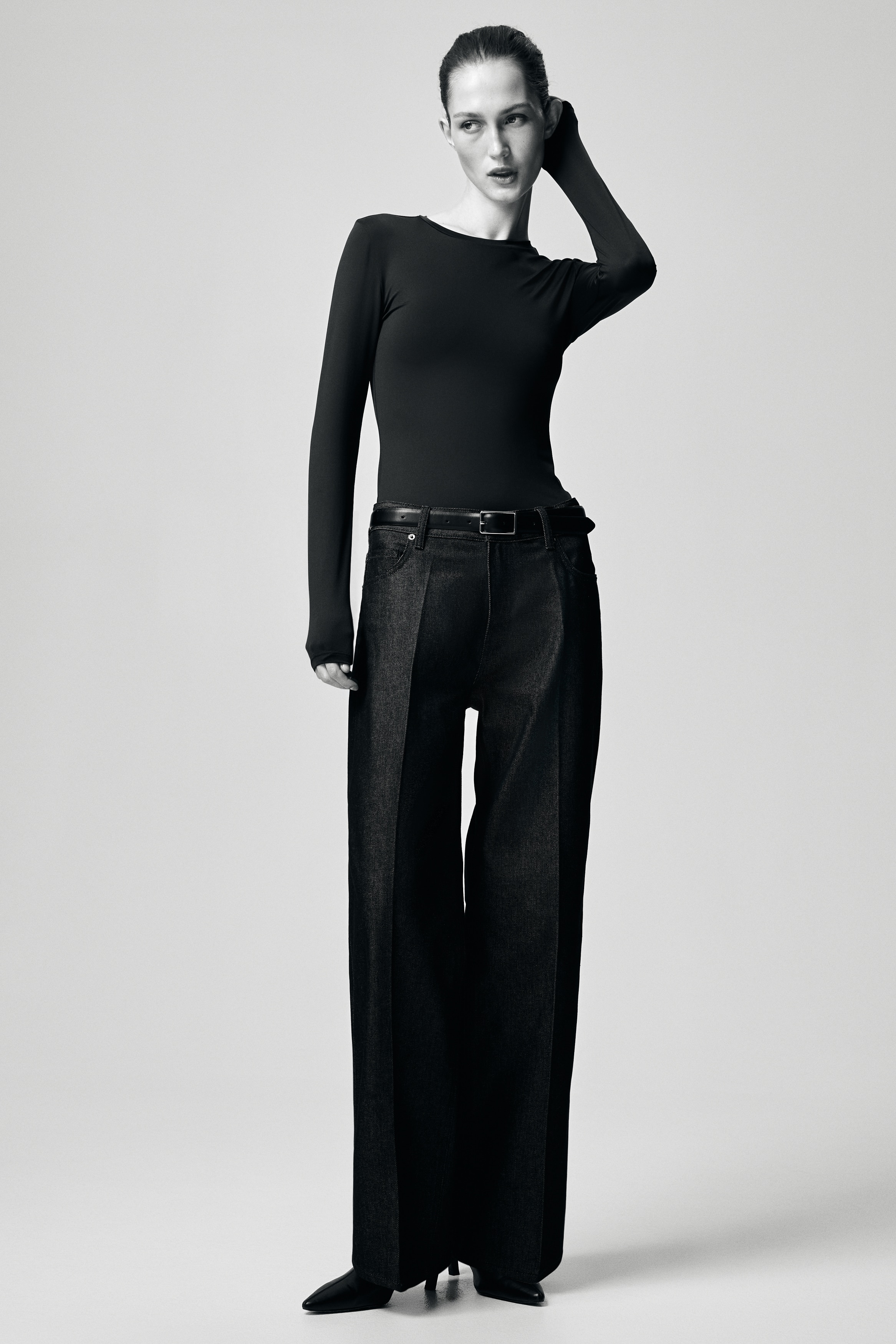 Μακρυμάνικη μπλούζα από μικροΐνες - Σκούρο μπλε/Ανοιχτό τιρκουάζ/Λευκό/Σκούρο μπλε/Σκούρο γκρεζ/Ανοιχτό γκρεζ/Σκούρο καπουτσίνο/Μαύρο/Σκούρο γκρι/Ανοιχτό γκρι