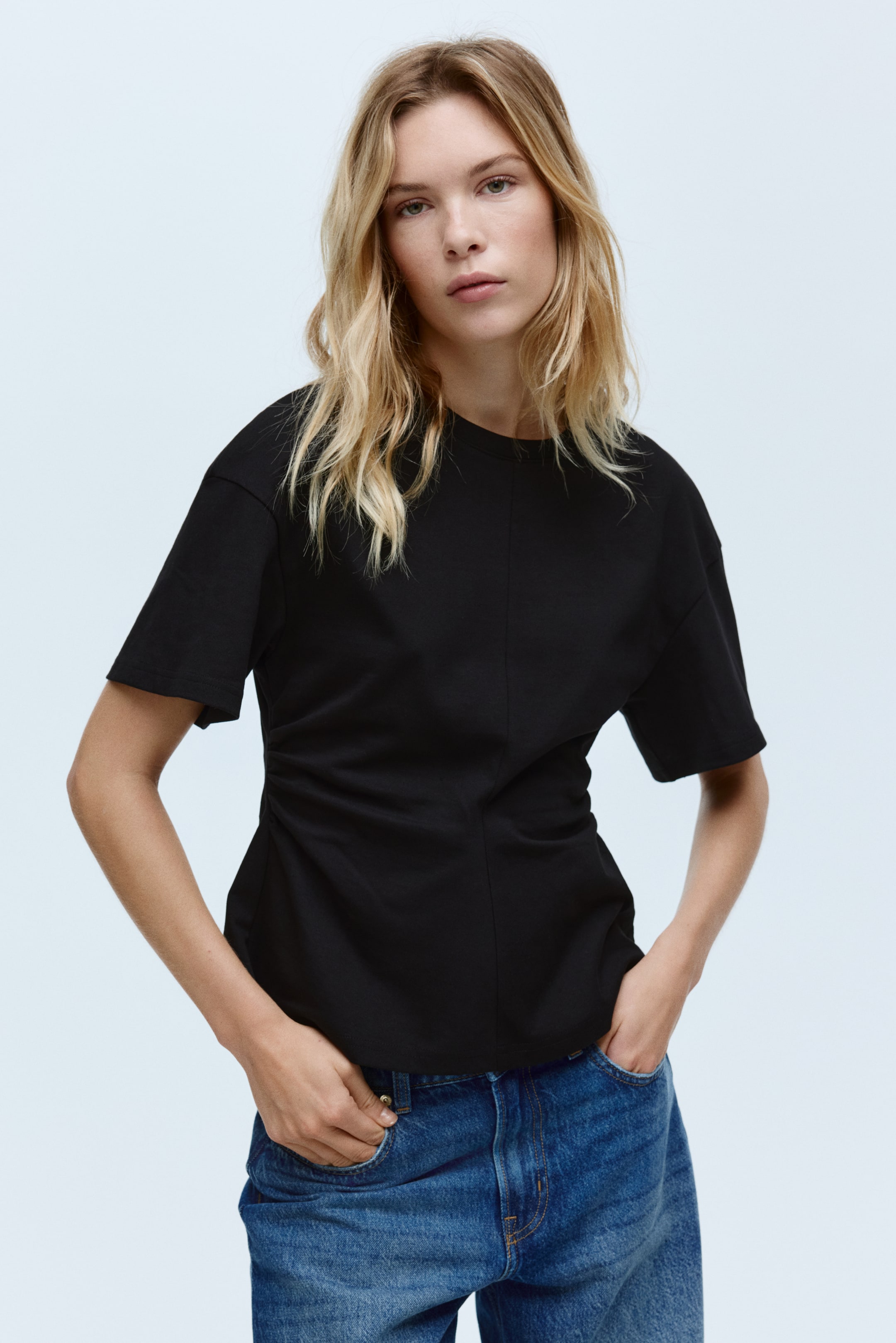 이미지 확대 보기: 웨이스트라인 티셔츠 - 블랙 - 여성 | H&M KR 1