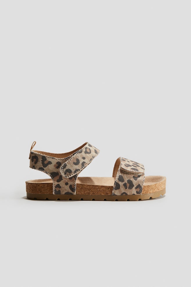 Sandalen mit Knöchelriemen - Beige/Leopardenprint/Cremefarben/Geblümt/Goldfarben/Hellrosa/Goldfarben/Schmetterlinge - 1