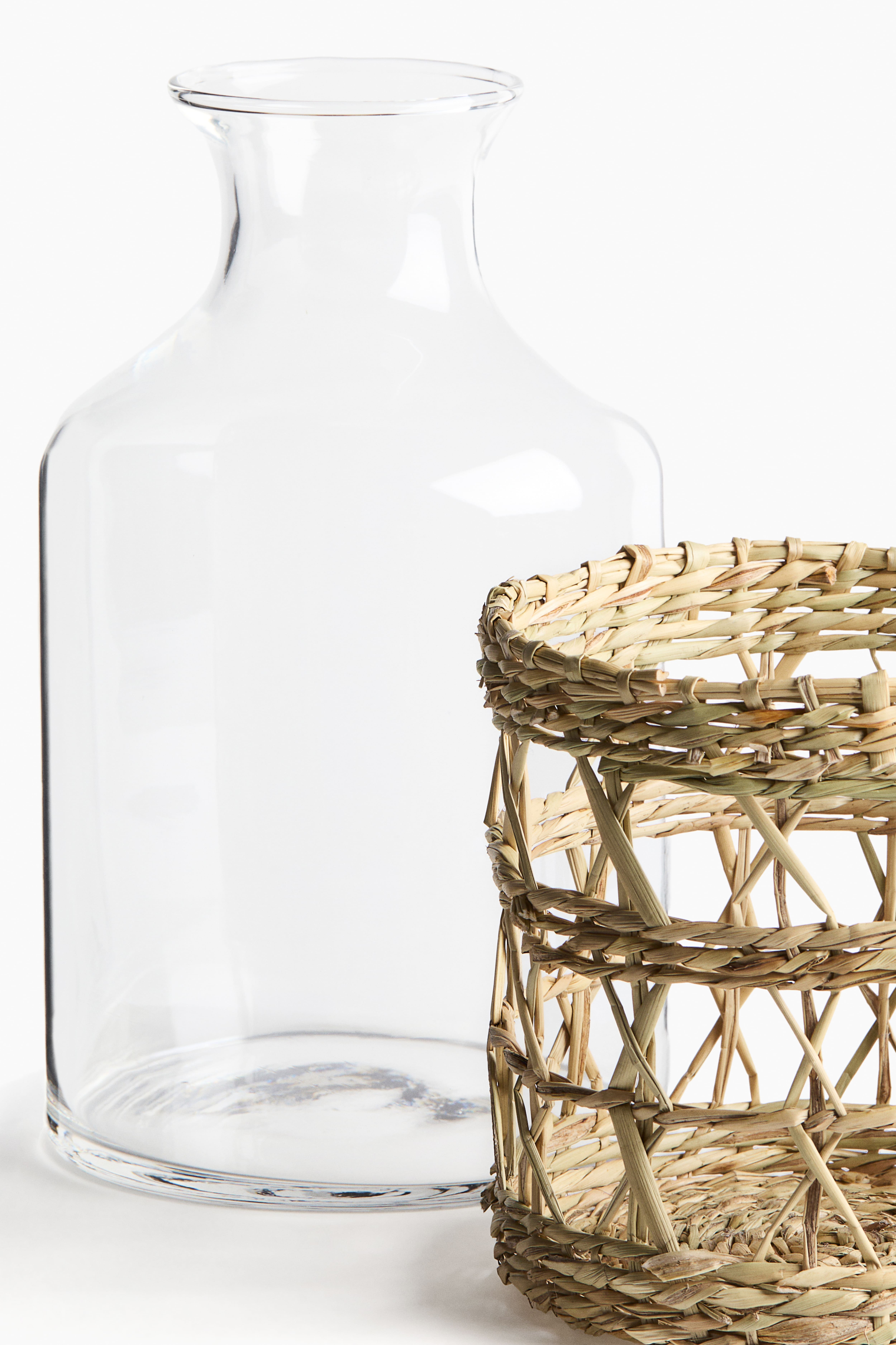 Seagrass-Cage Glass Carafe