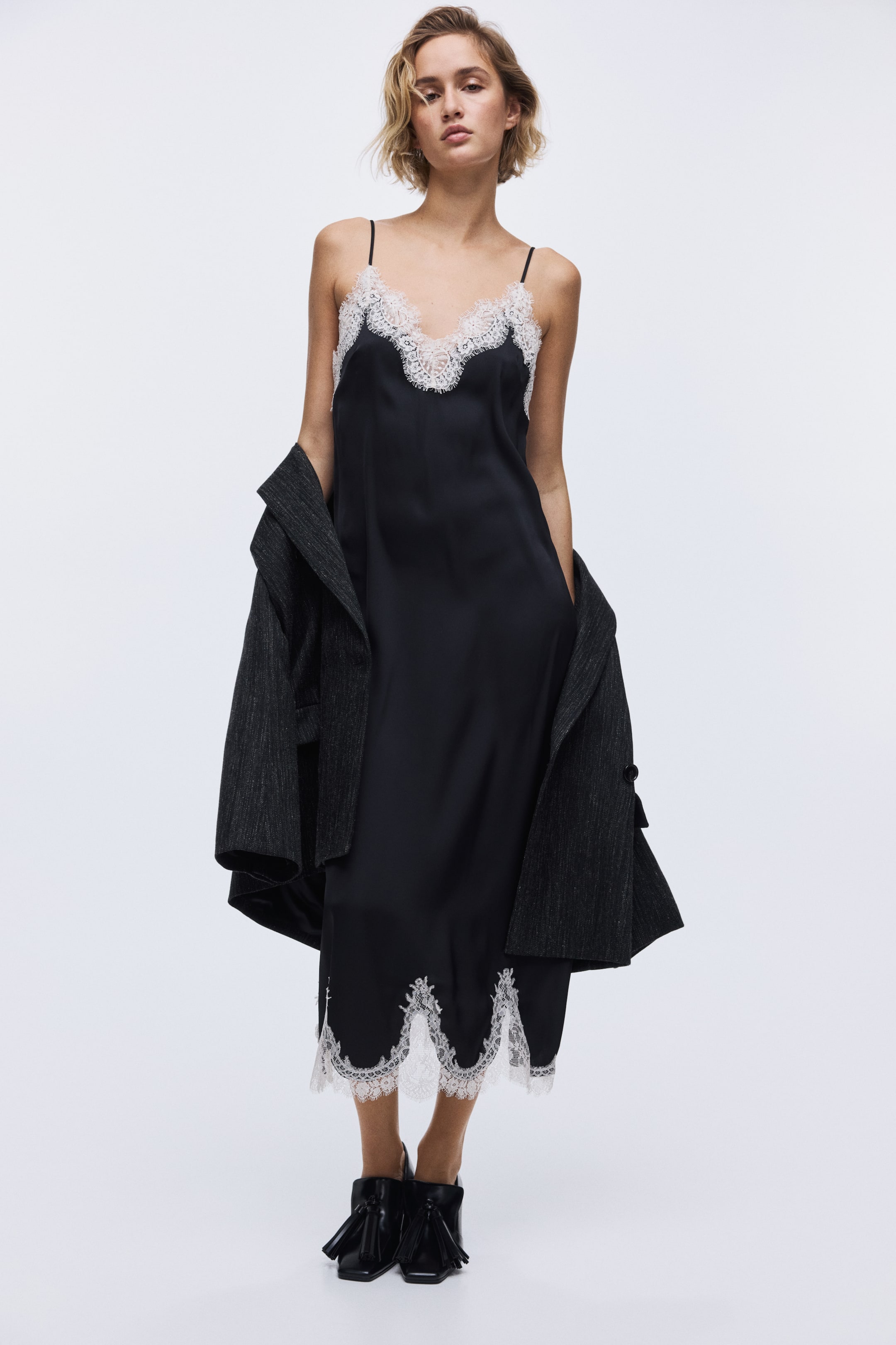 Ampliar la imagen: Vestido slip con encaje - Negro - Ladies | H&M MX 2