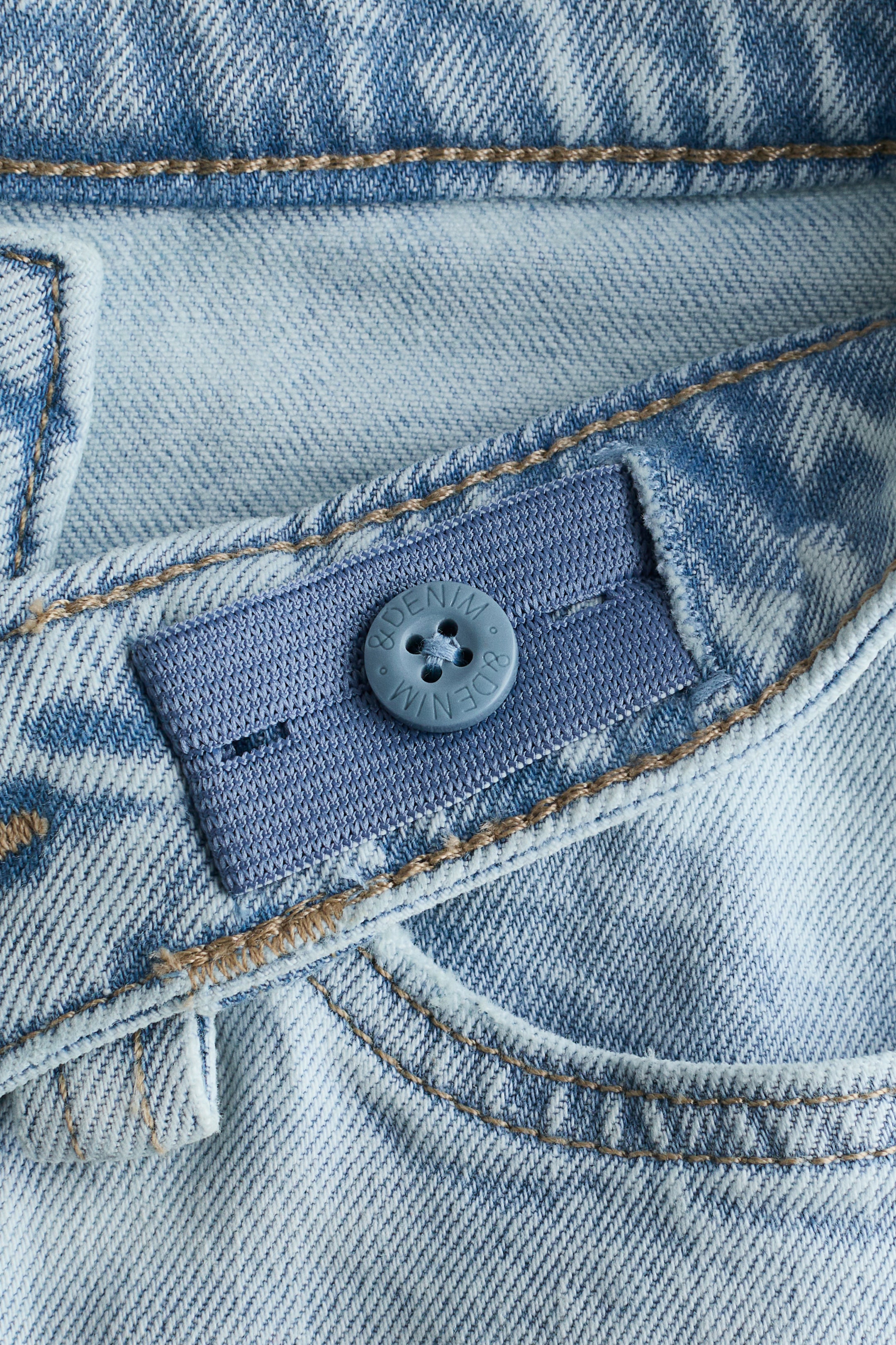 Baggy Fit Bootcut Jeans