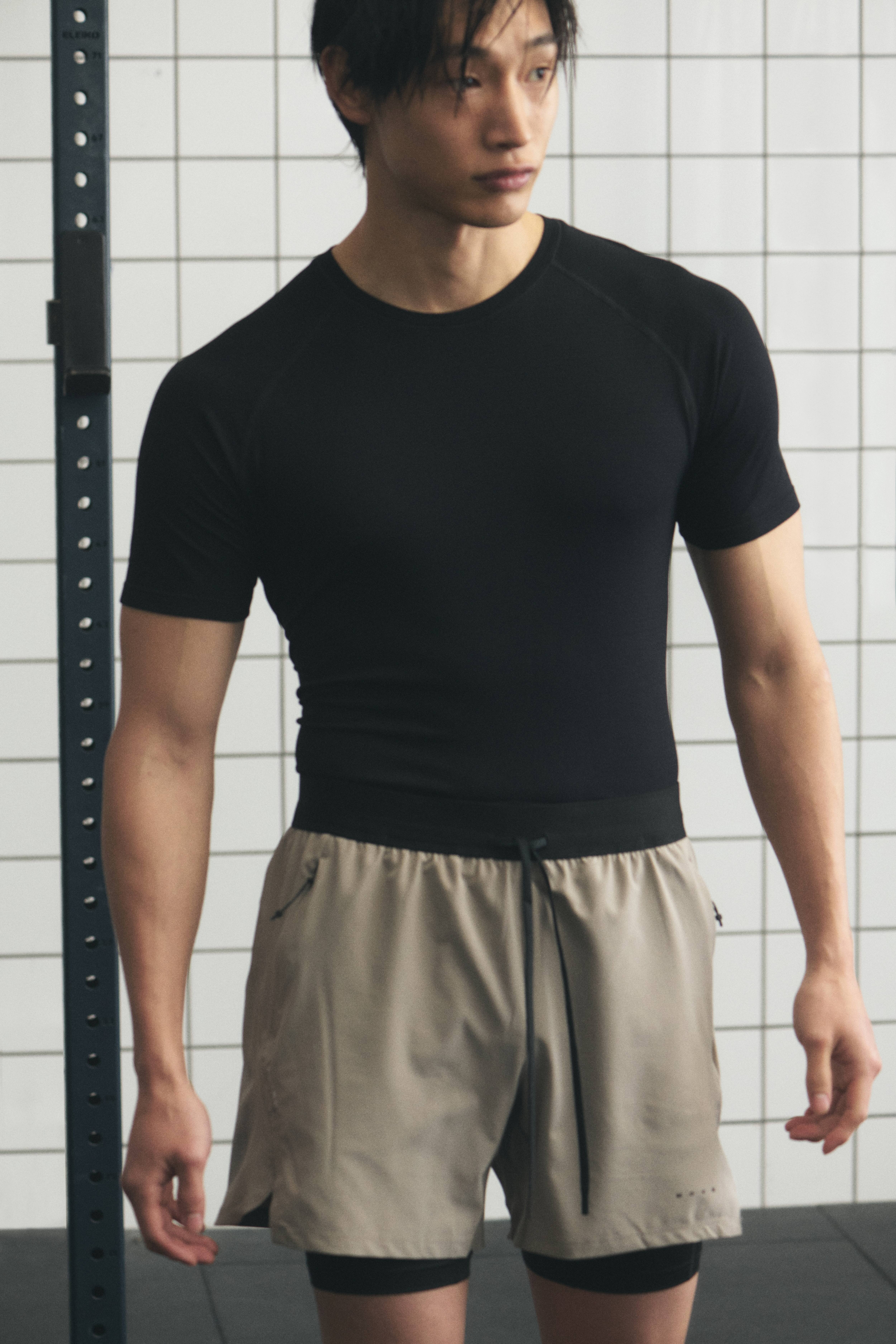 Muscle Fit Sports T-Shirt with DryMove™