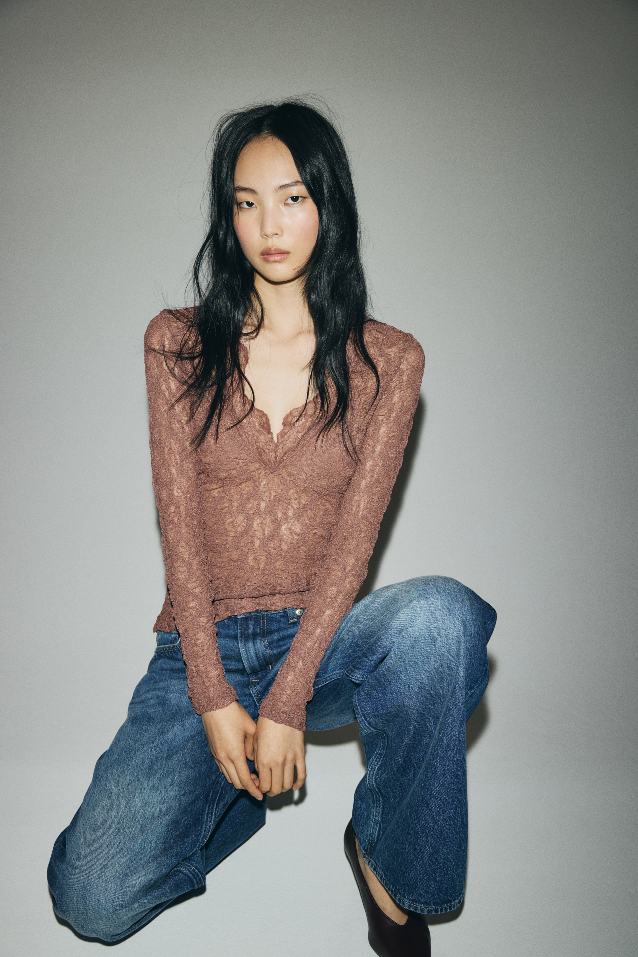 View larger image: V-Neck Lace Top - Dusty rose - Ladies | H&M US 2