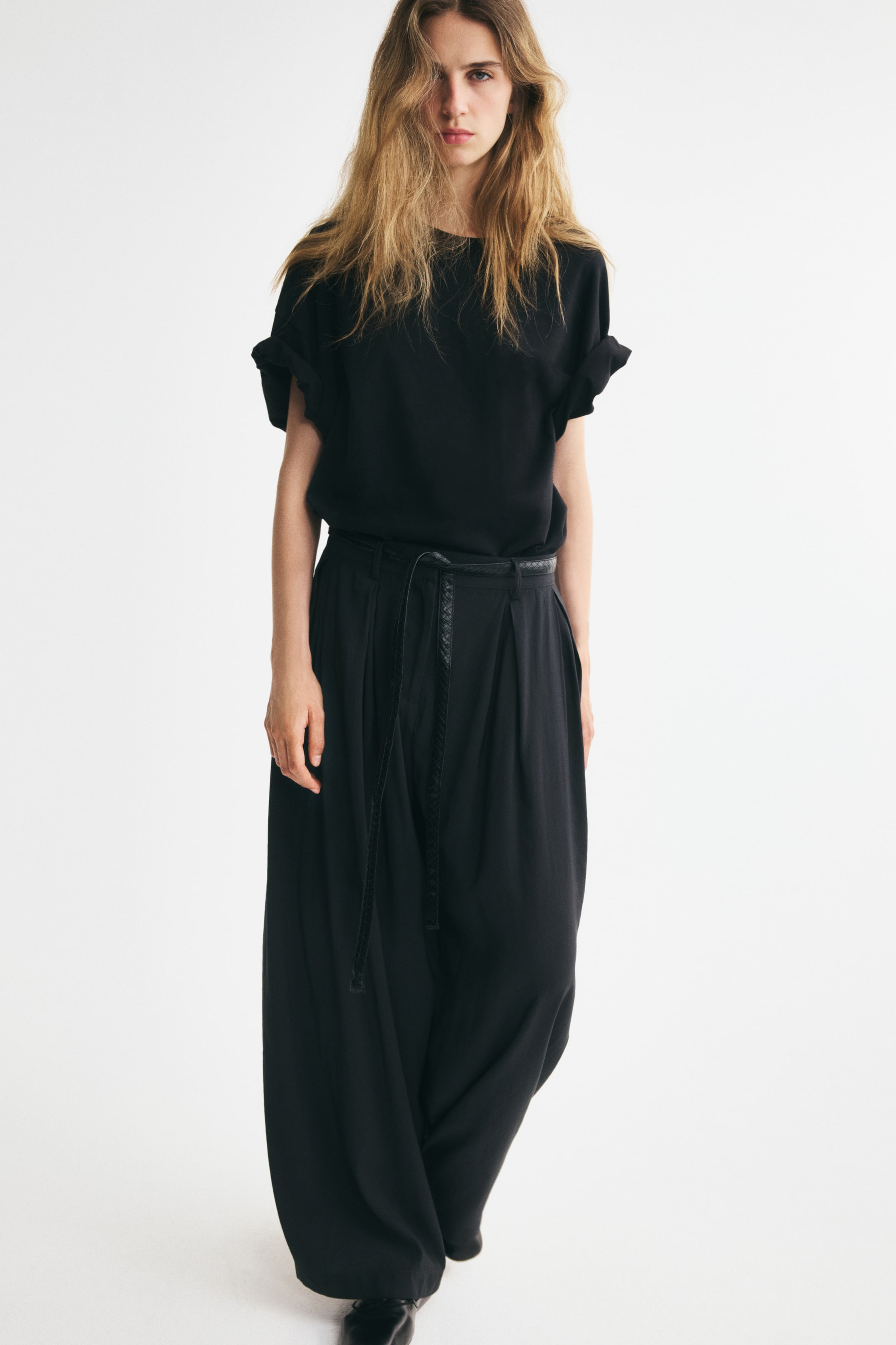 Pantalon large avec ceinture