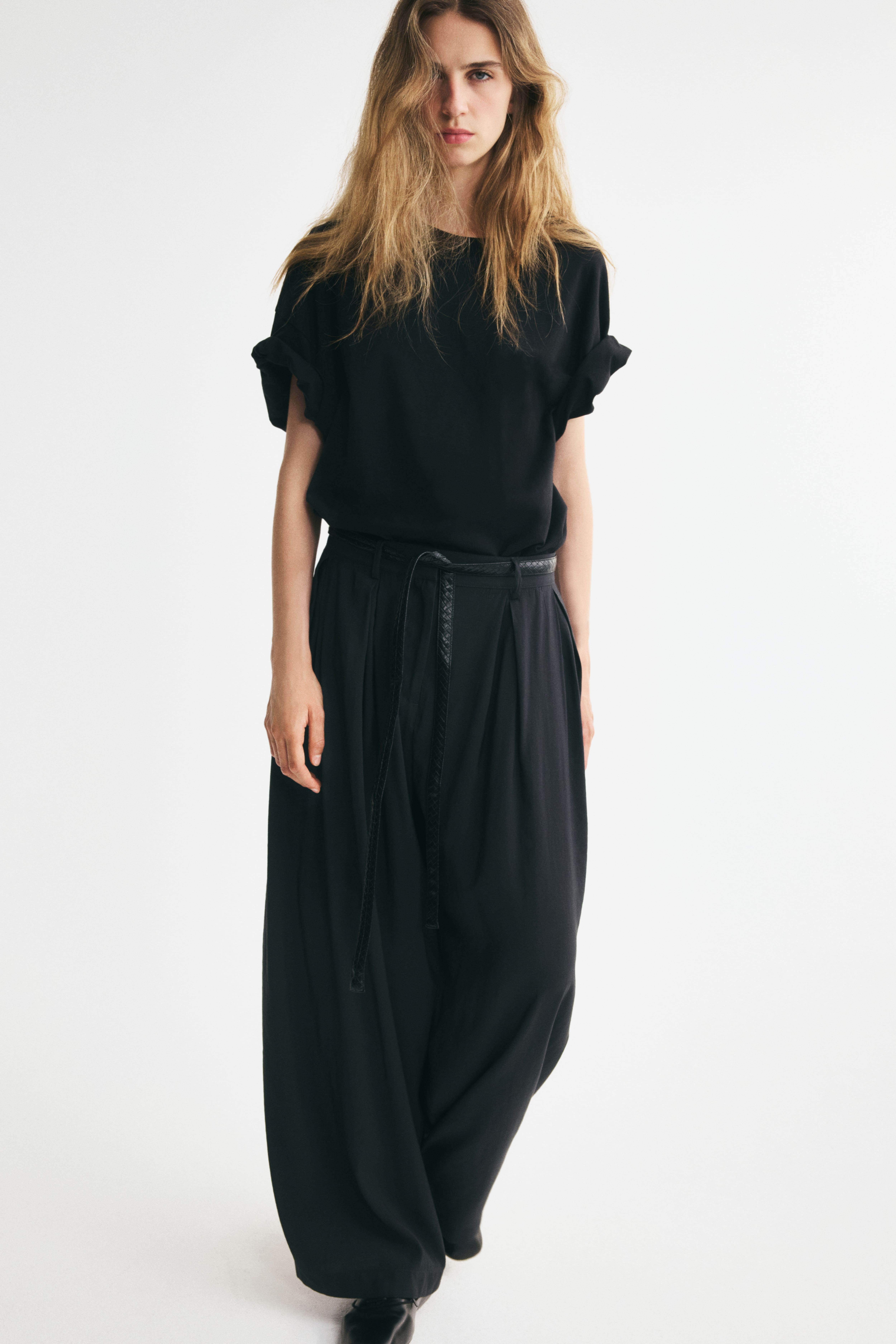 Pantalon large avec ceinture