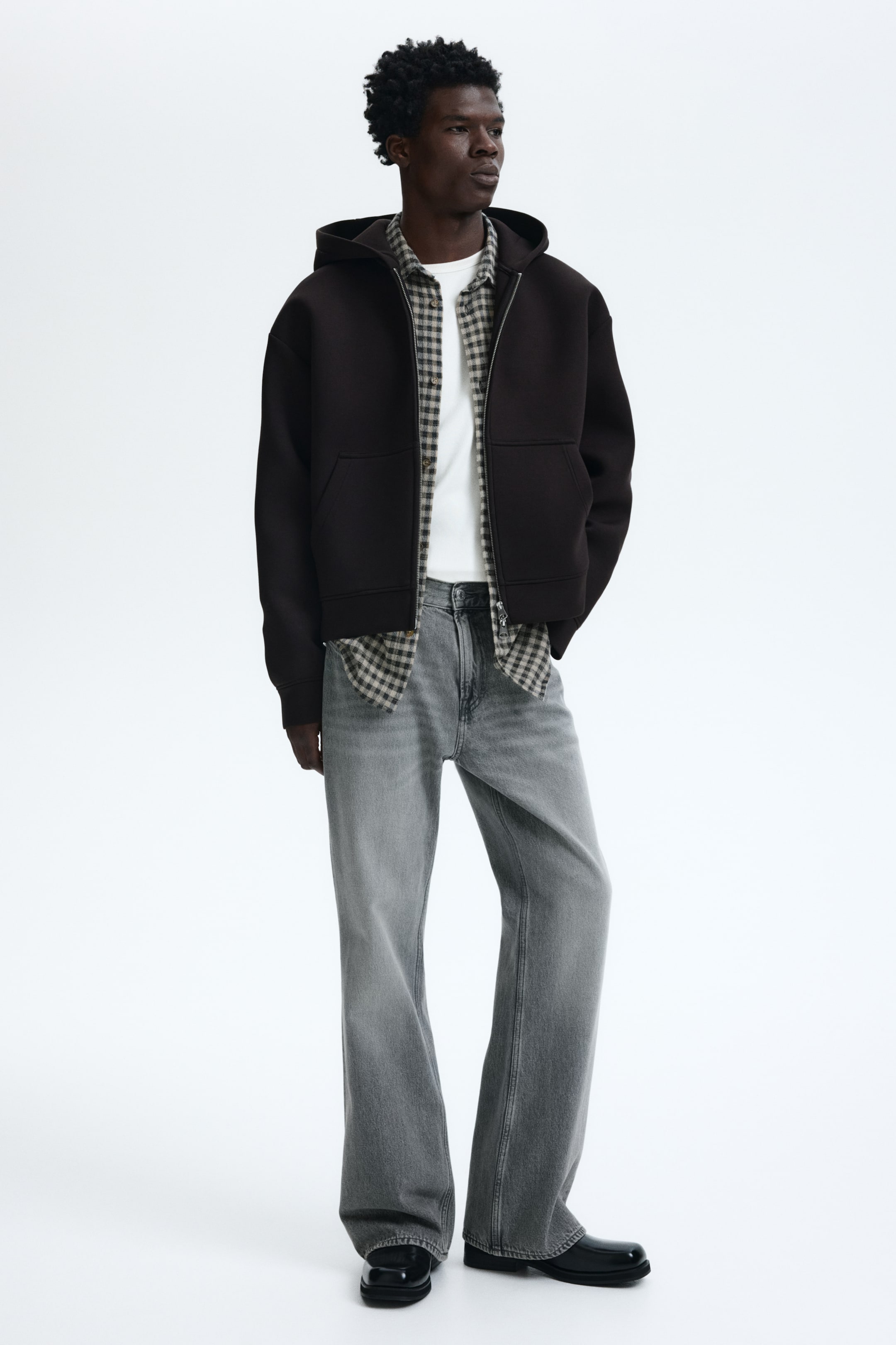 View larger image: Loose Fit Zip-through hoodie - Dark brown - Men | H&M IN 3