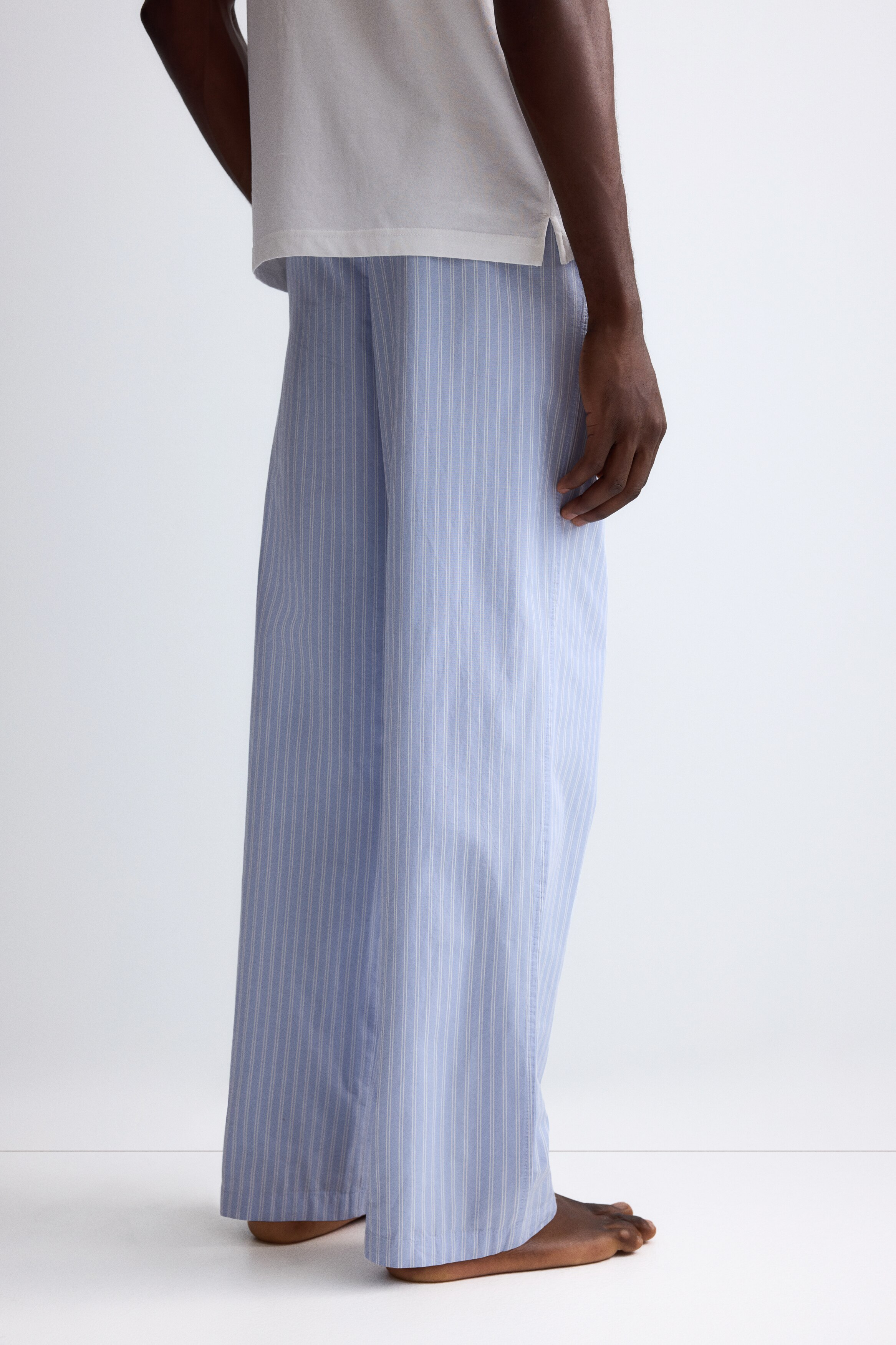 Pyjama T-shirt and bottoms set