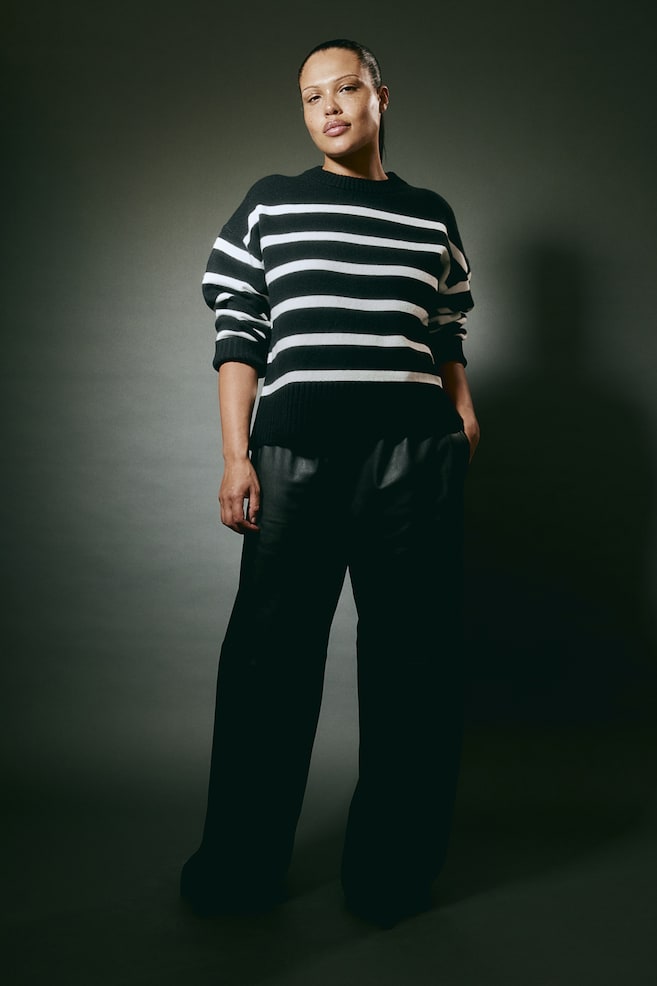 Loose-fit jumper - Black/Striped/Dark grey/Striped/Light beige/Striped - 1