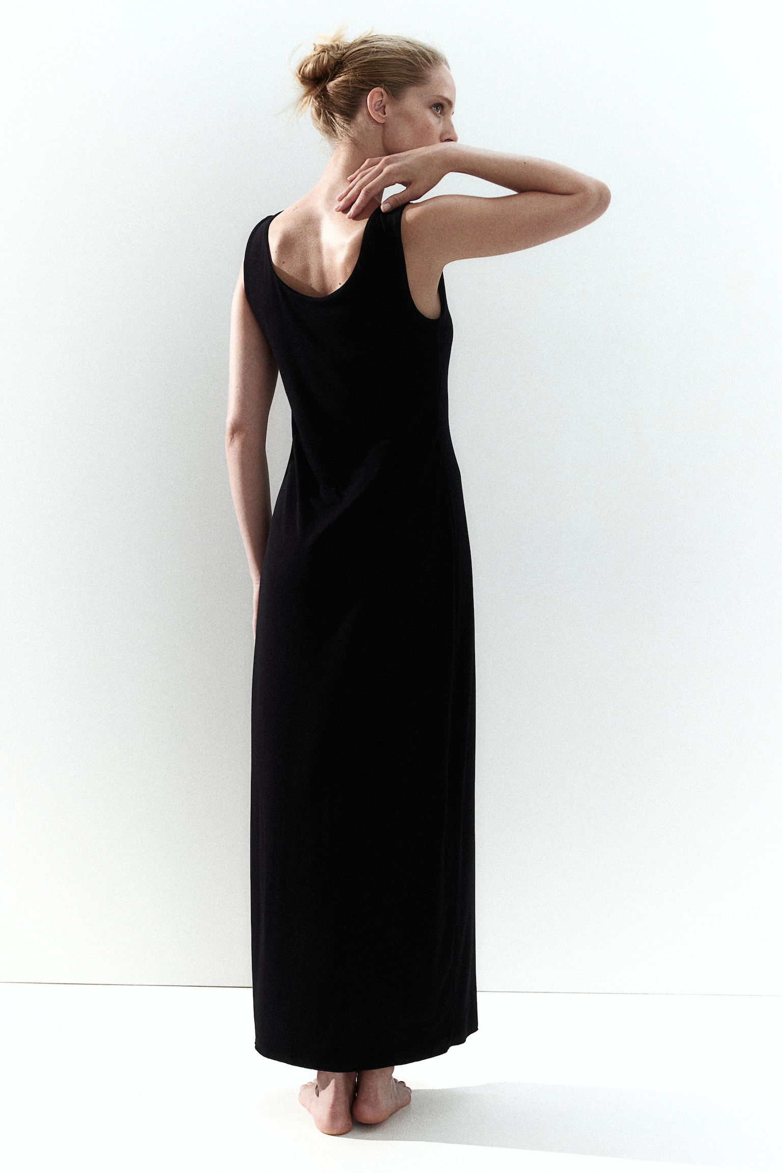 Long jersey dress - Black - 8