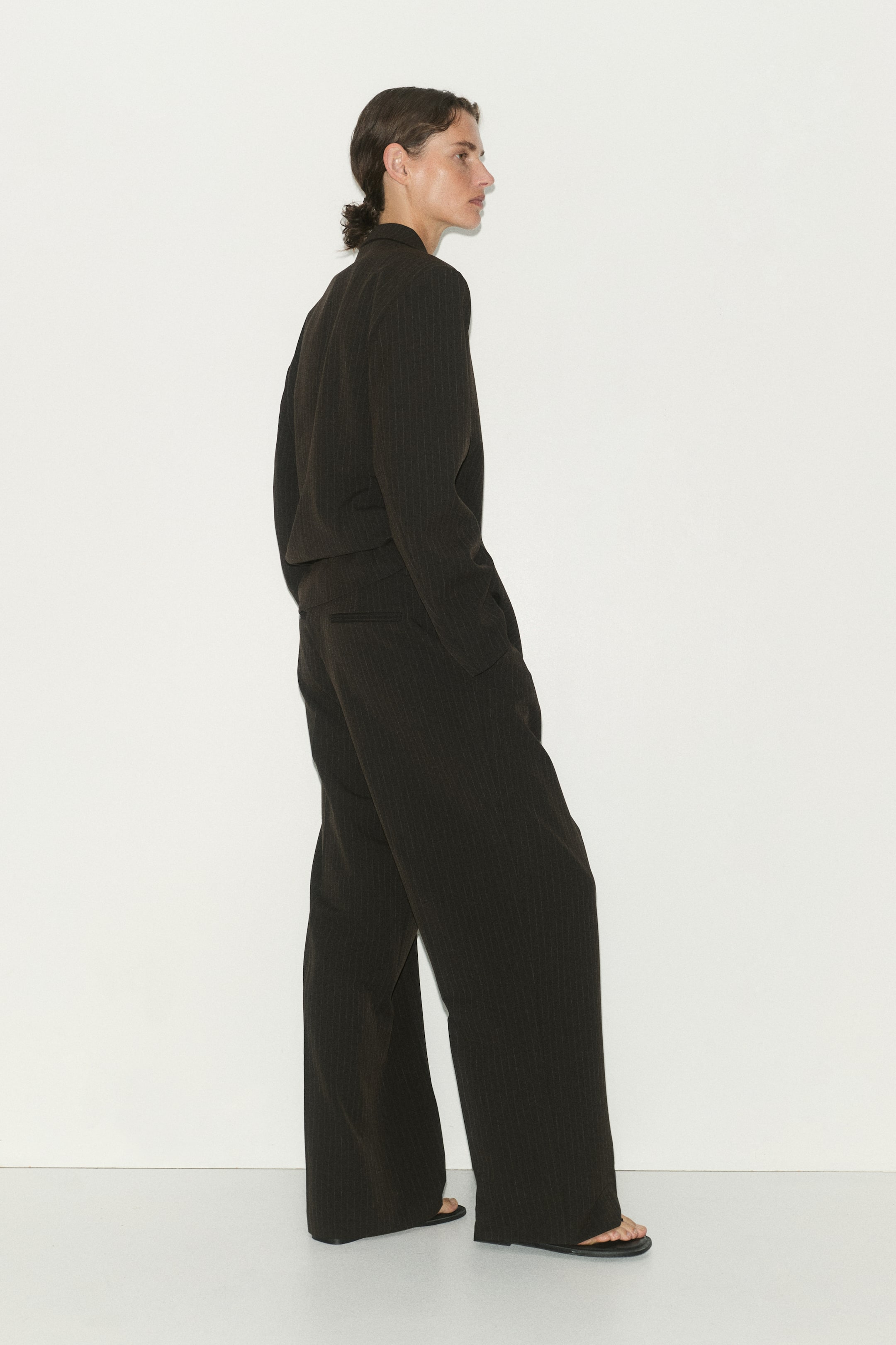 Pantalon sur mesure à jambes larges