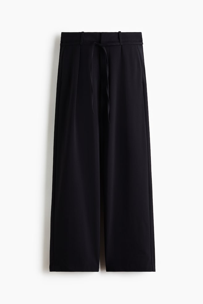 Bundfaltenhose mit Bindegürtel - Schwarz/Dunkelbraun - 1