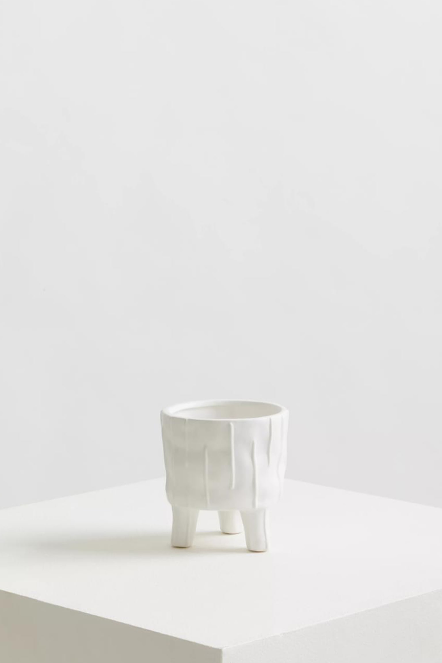 Fara Small Planter - White - 3