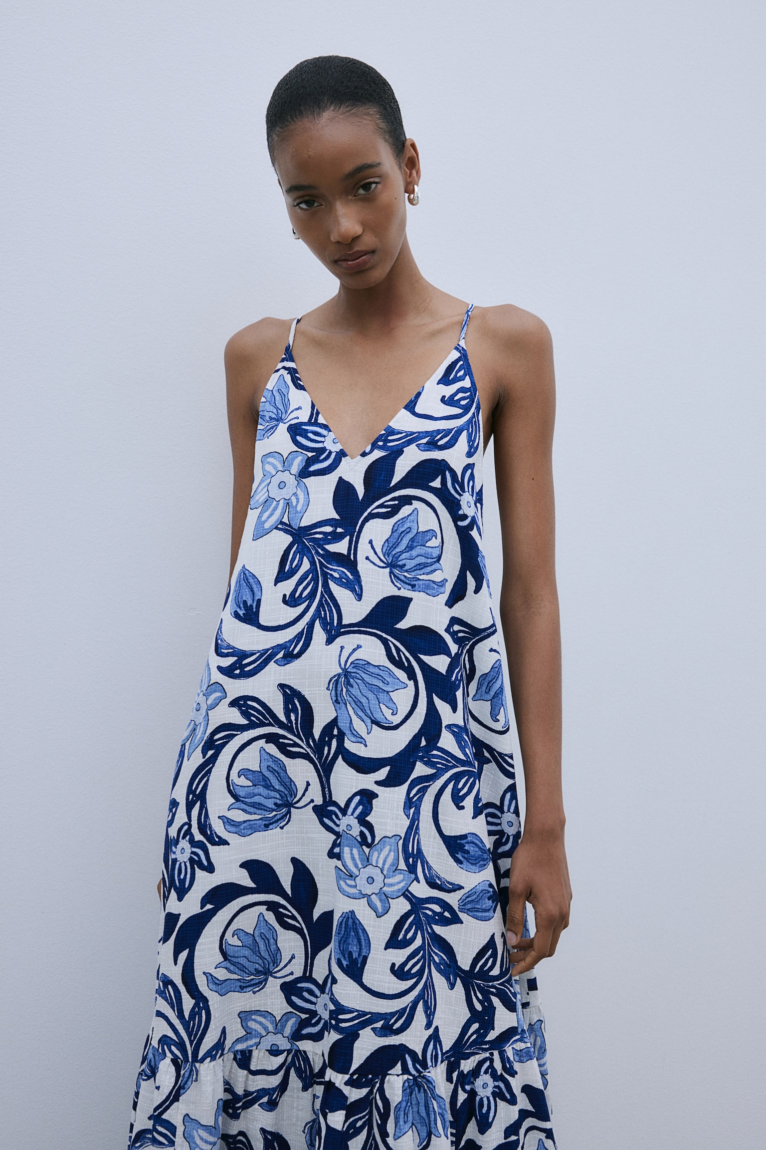 Long A-line dress - White/Blue floral - 1