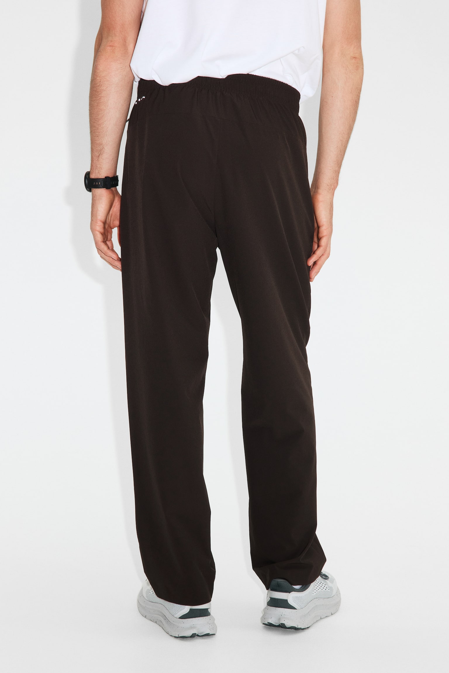Regular Fit Track pants with DryMove™-Dark brown - 4