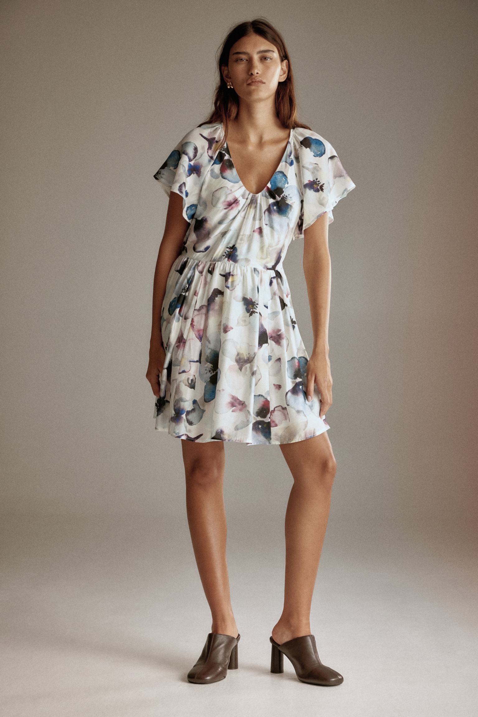 Flared-skirt dress - White/Floral/Burgundy/Beige - 3