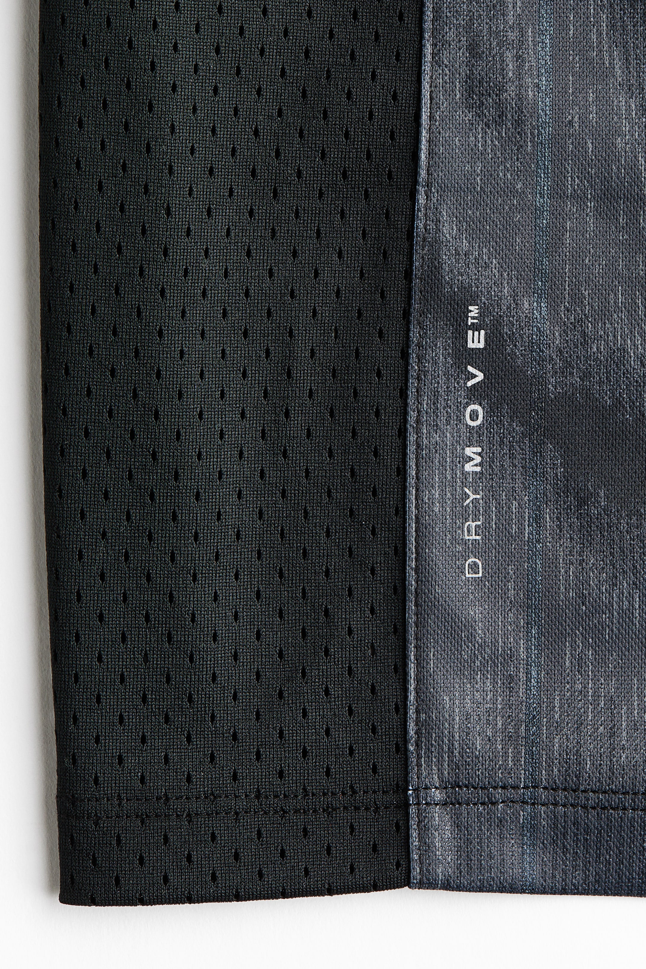 Loose-Fit Soccer Jersey with DryMove™