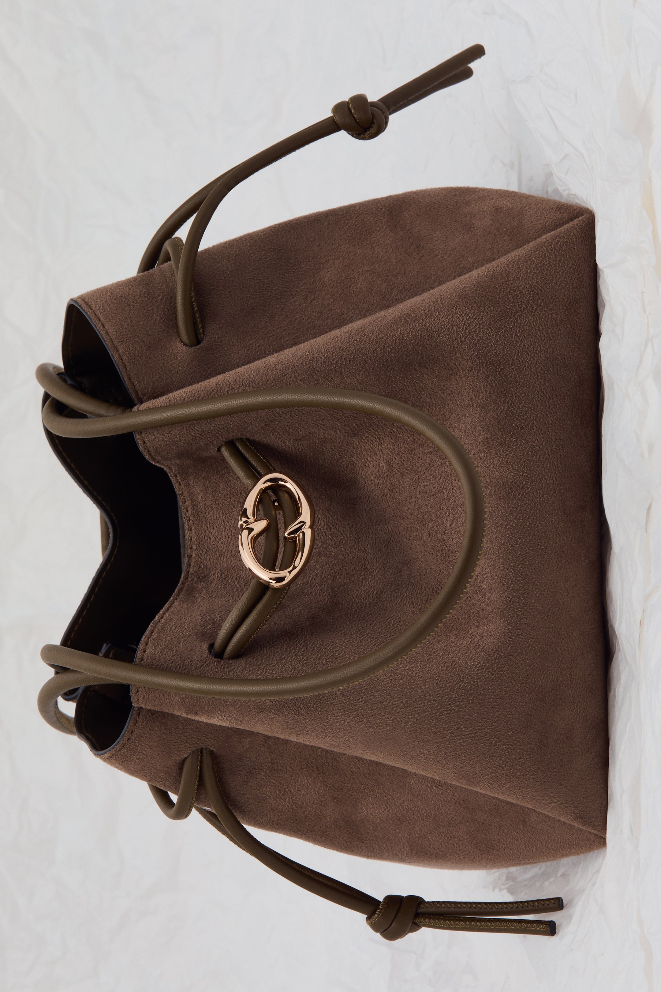 Visa större bild: Axelremsväska med dragsko - Beige - DAM | H&M SE 1