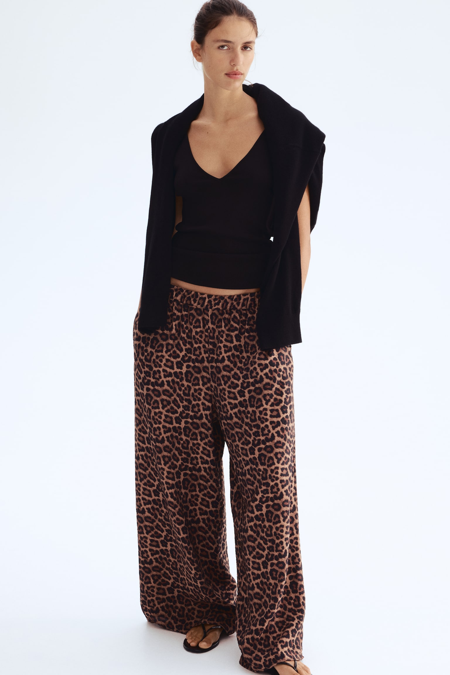 Geniş Pantolon - Bej/Leopar desenli/Bordo/Şal desenli/Açık bej/Zebra desenli - 4