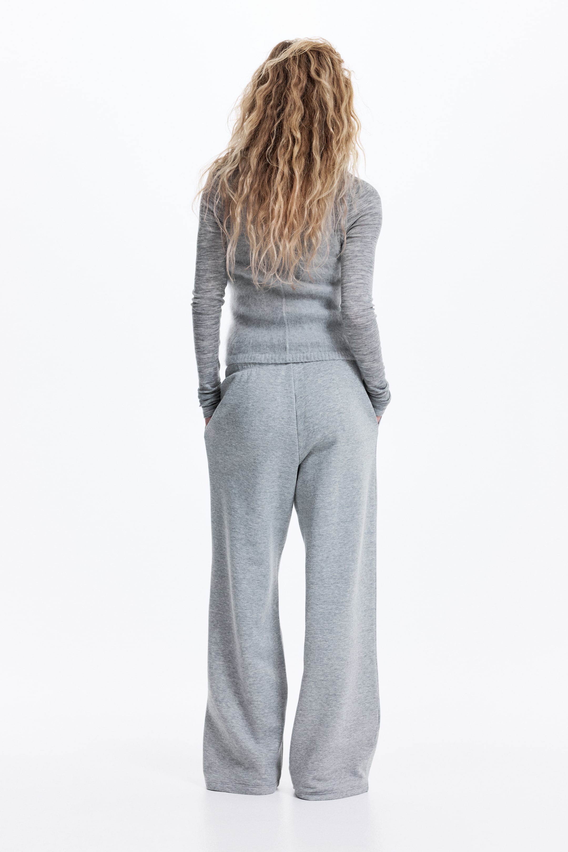 View larger image: Wide-leg Joggers - Gray melange - Ladies | H&M US 4